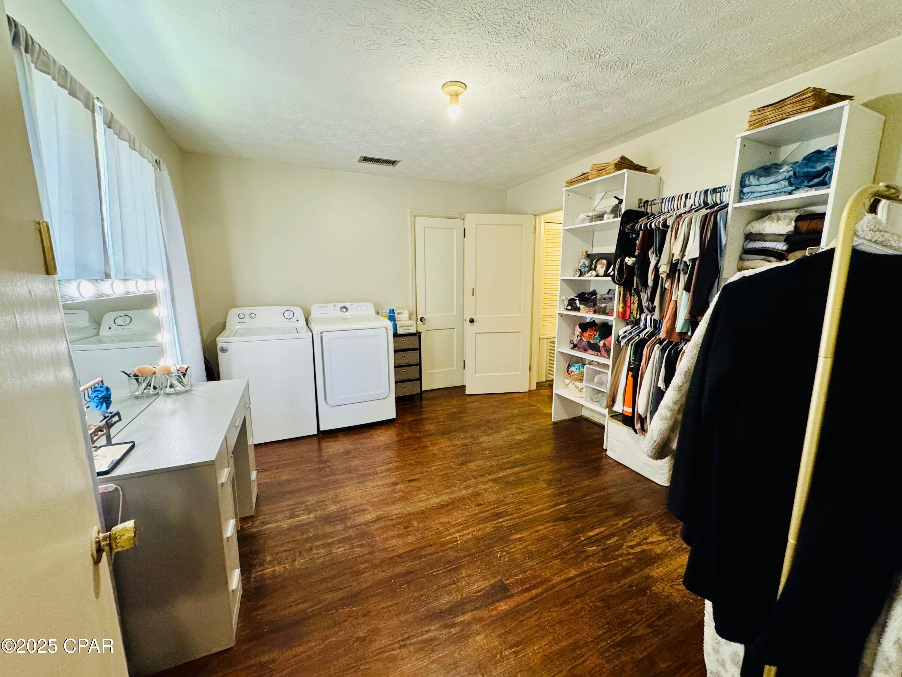 West Manor - Residential