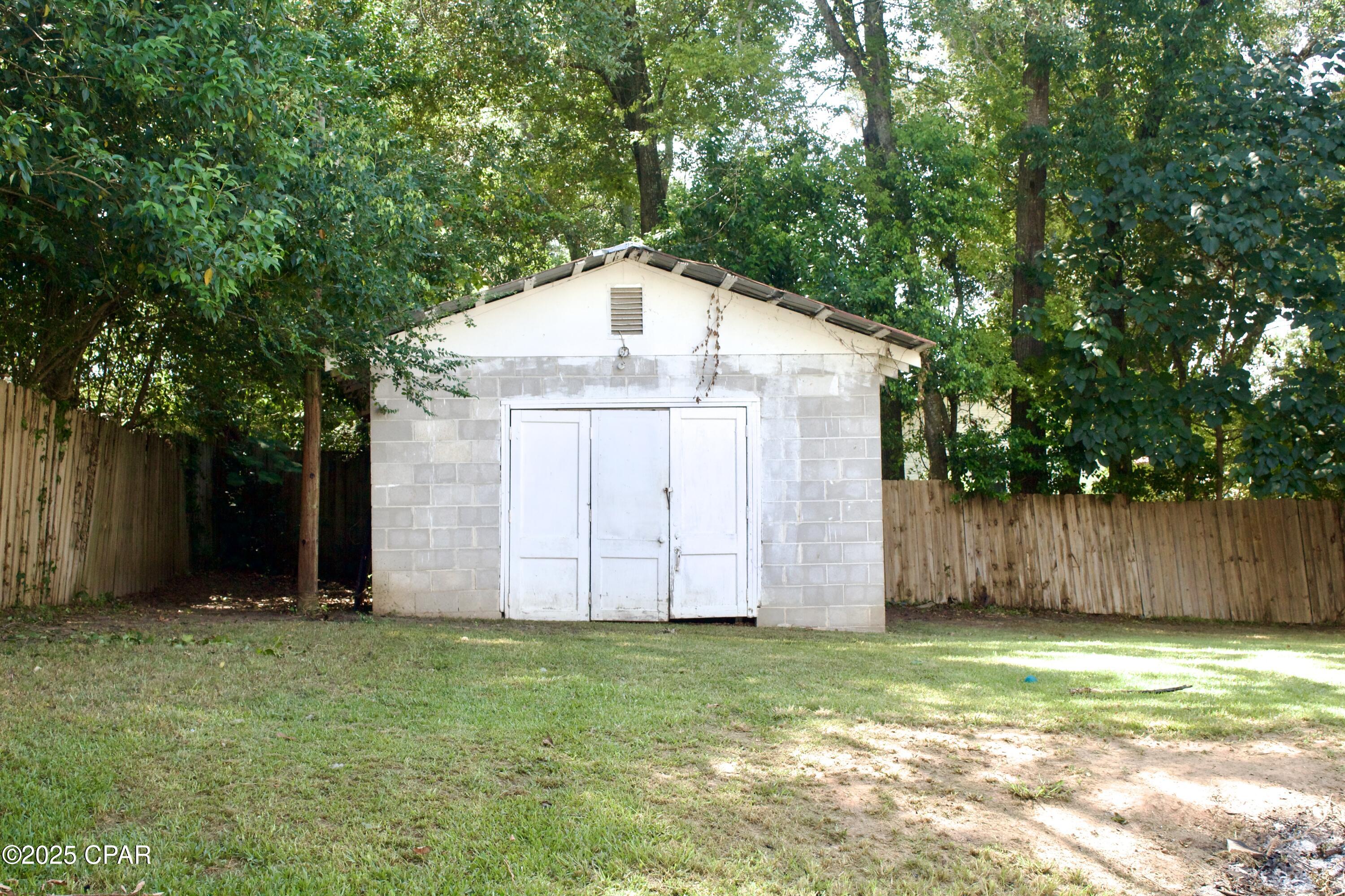 West Manor - Residential