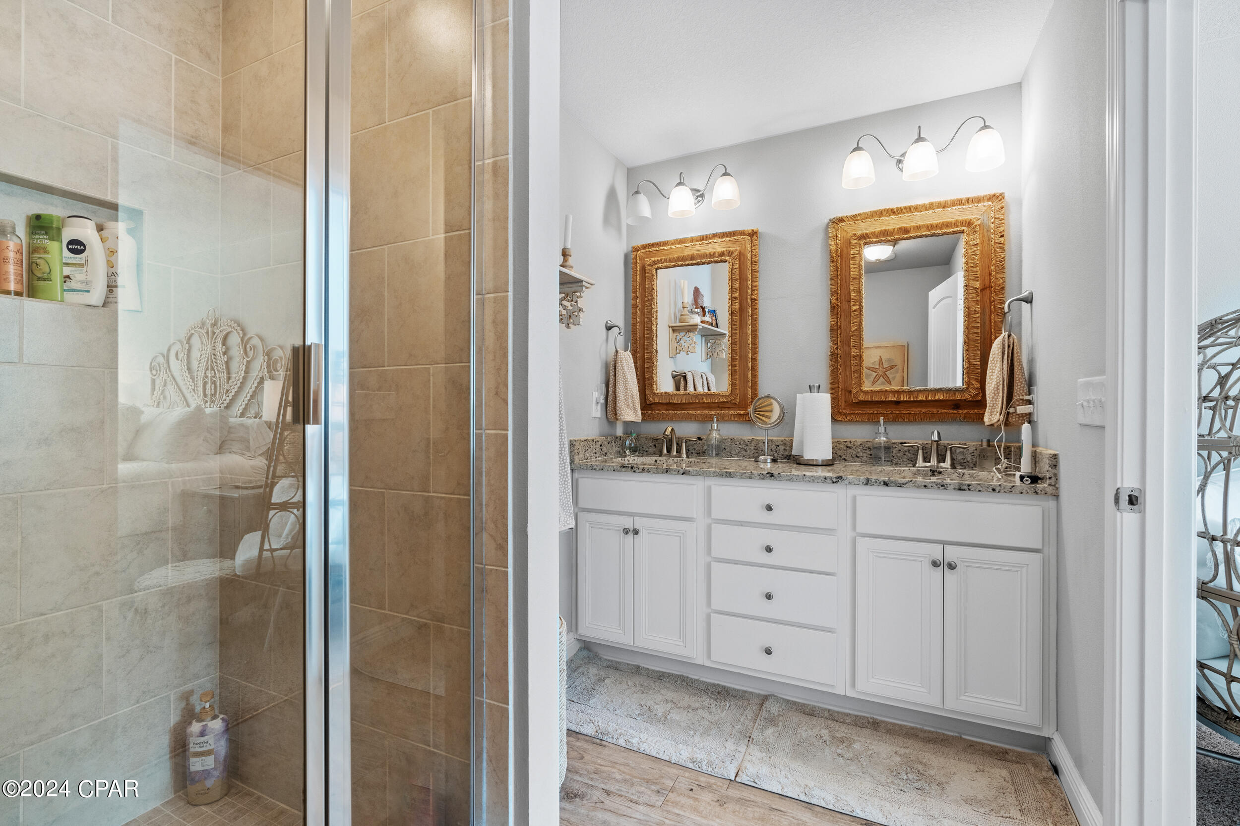 Panama City Beach, Florida 32413, United States, 3 Bedrooms Bedrooms, ,3 BathroomsBathrooms,Residential,Pending,63675