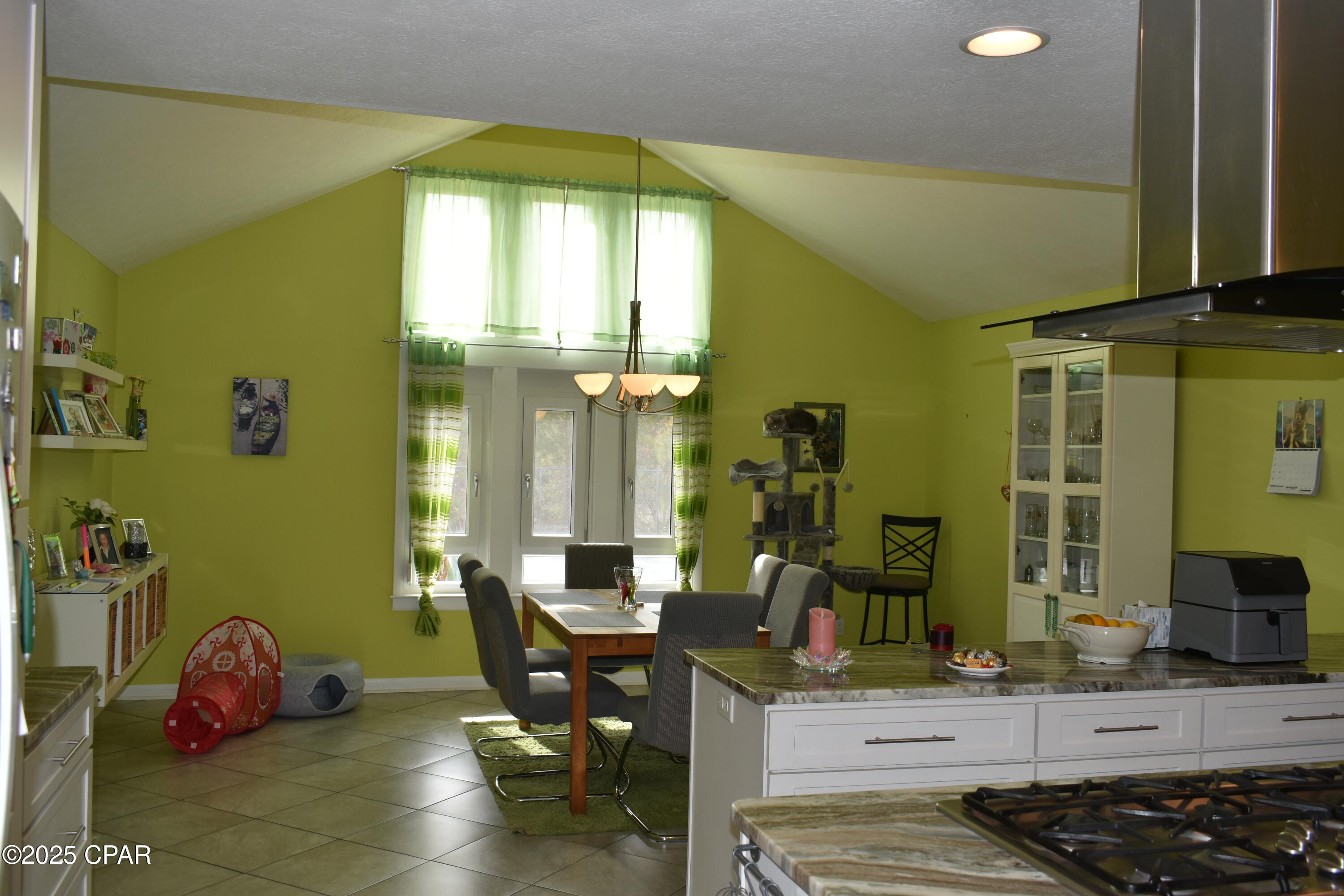 Lakeside - Residential