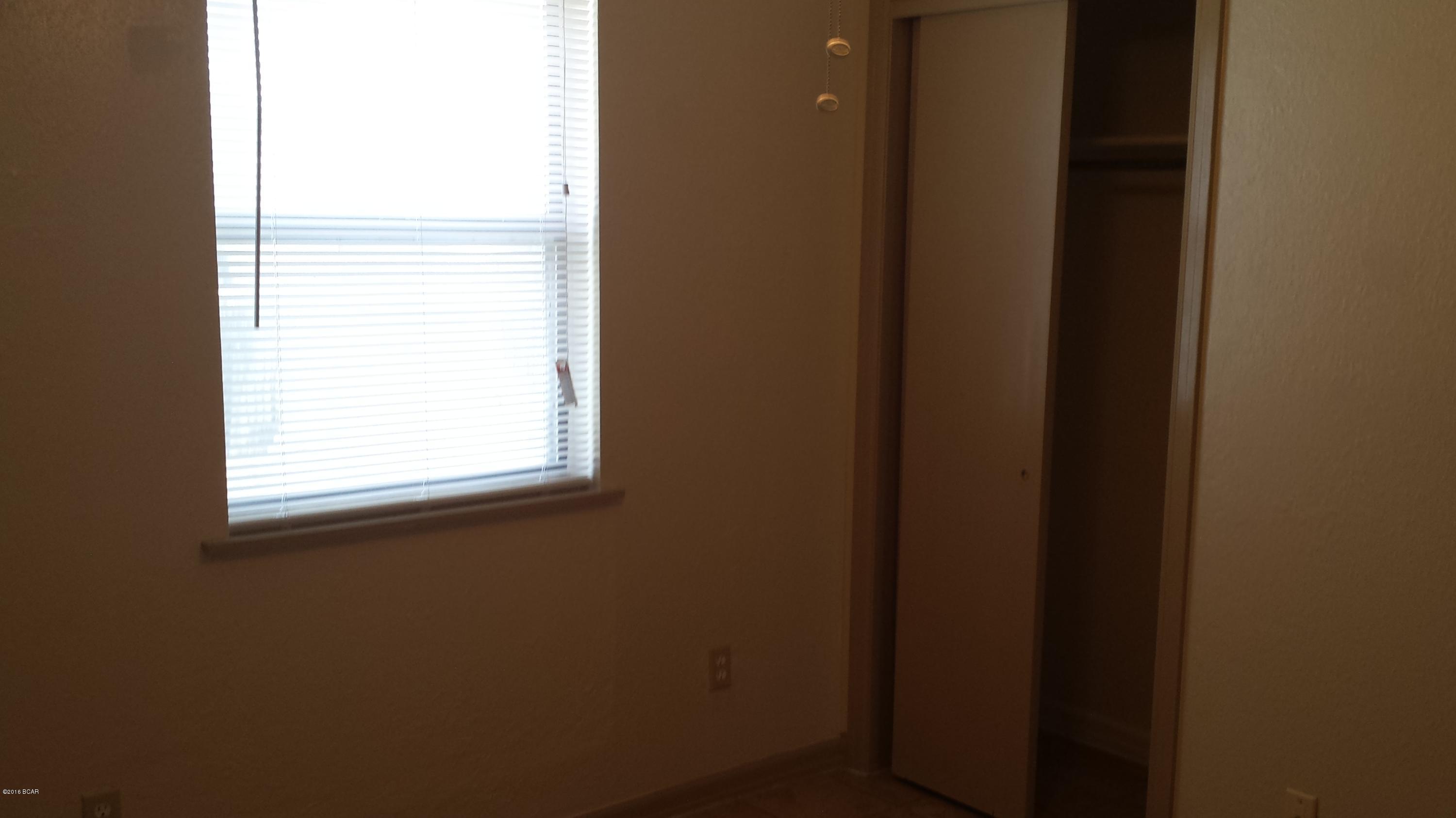 Hutchison's 2nd To Bahama Bch - Residential