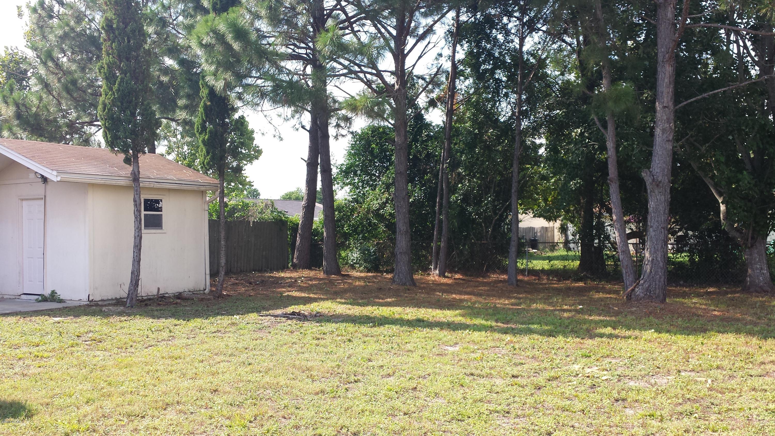 Hutchison's 2nd To Bahama Bch - Residential