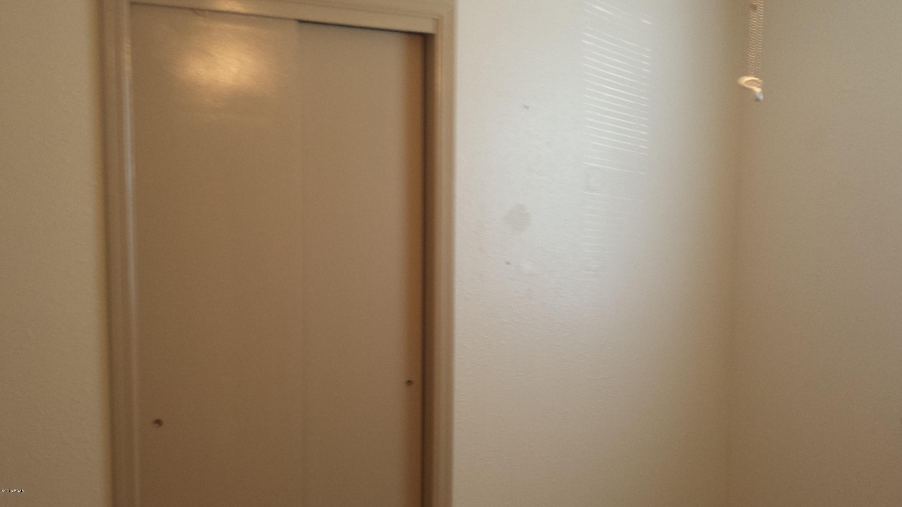 Hutchison's 2nd To Bahama Bch - Residential