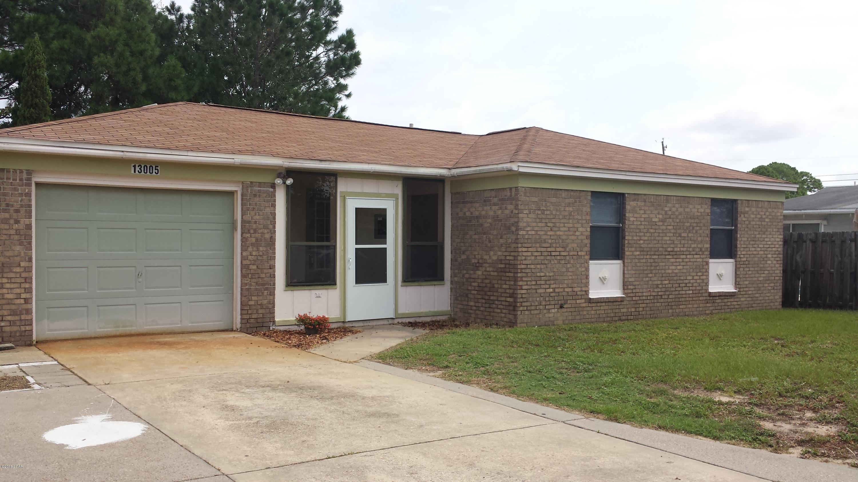 Hutchison's 2nd To Bahama Bch - Residential