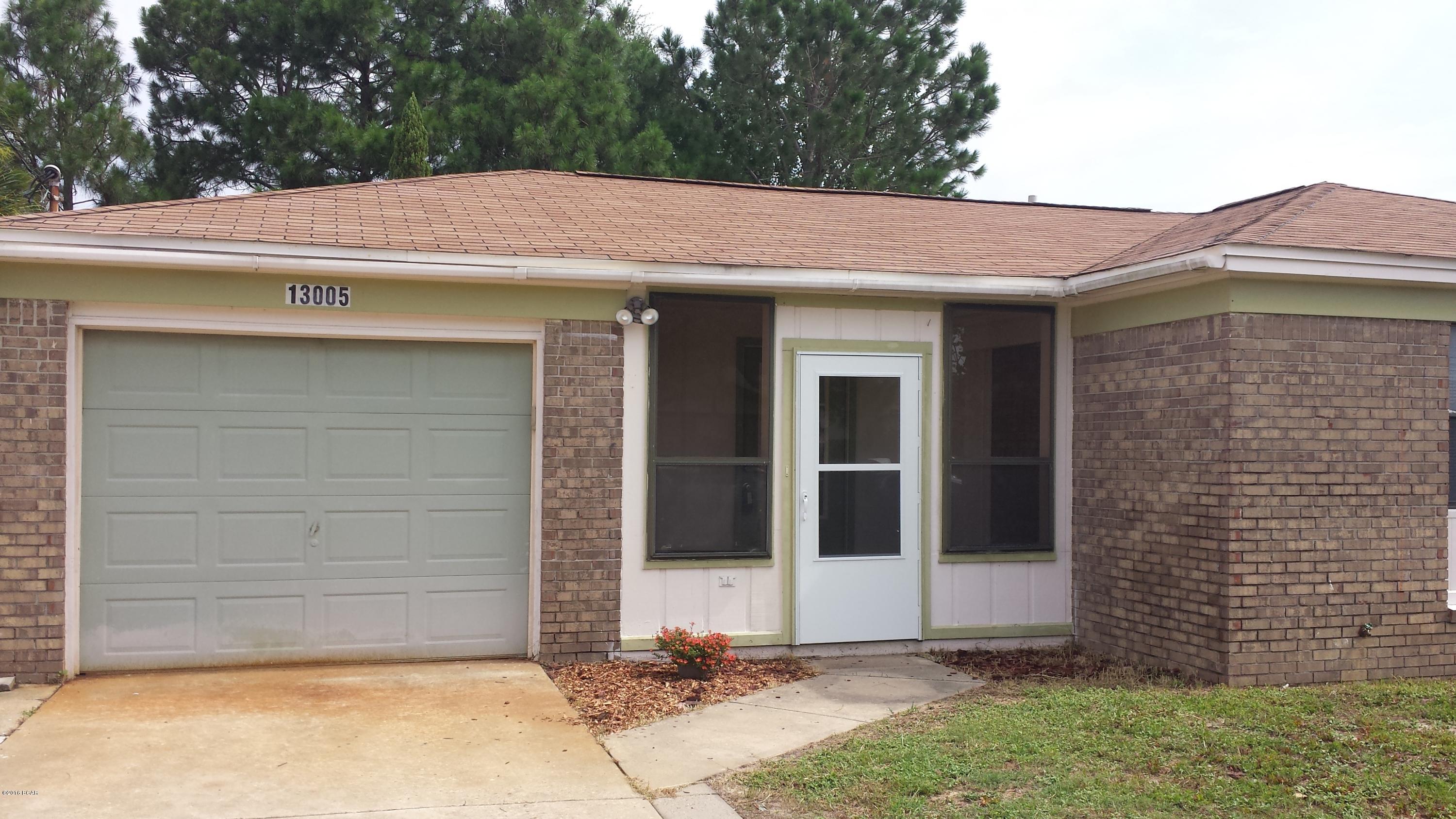 Hutchison's 2nd To Bahama Bch - Residential