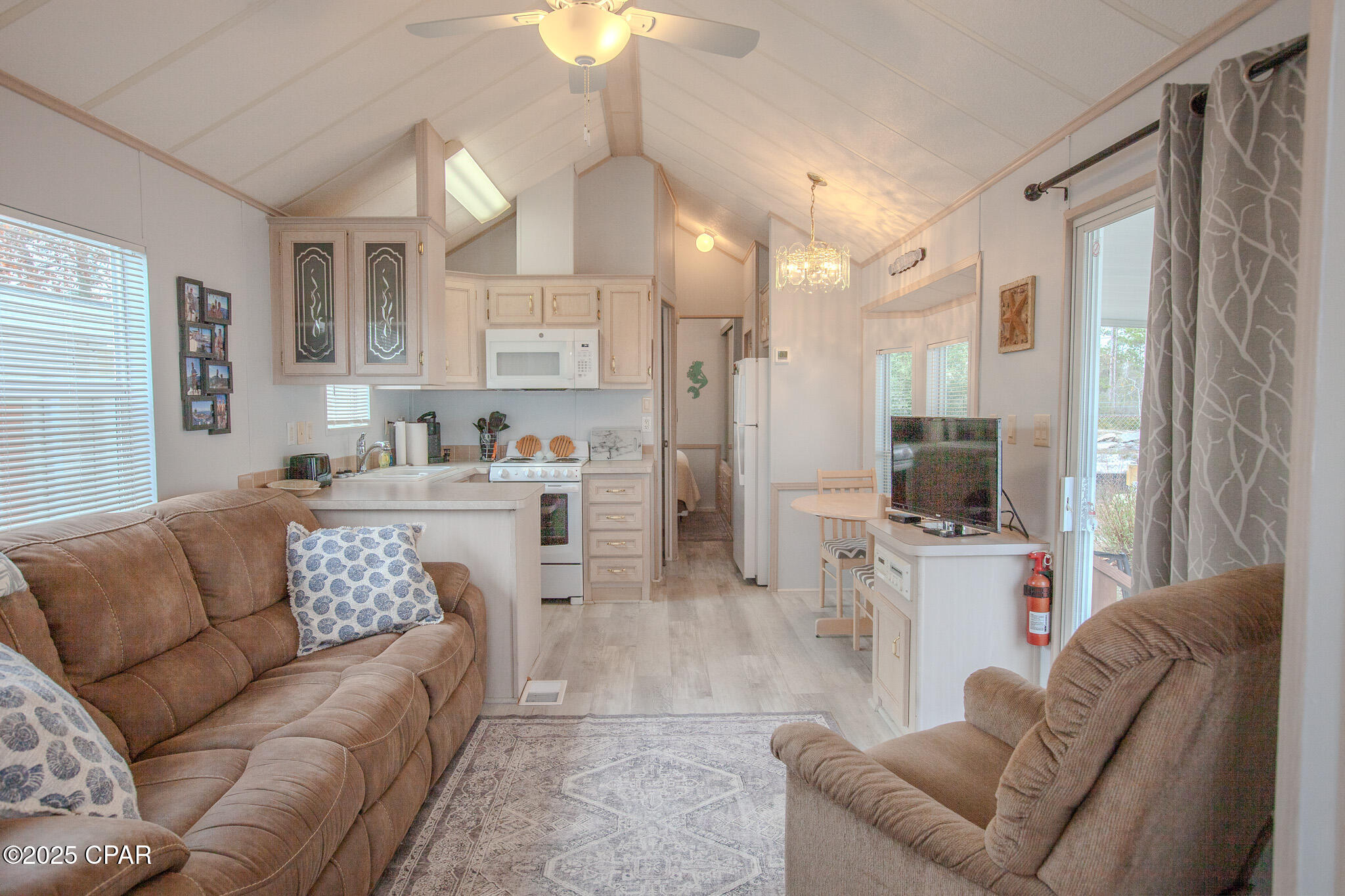 Emerald Pointe Resort - Residential