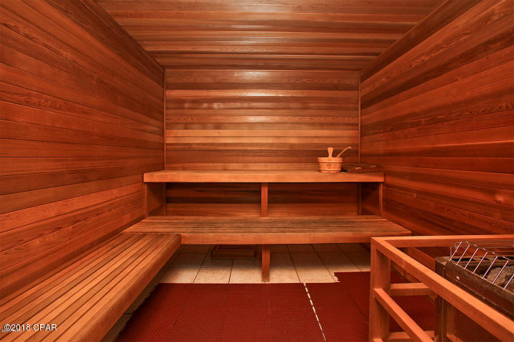 Tropic Winds - Residential