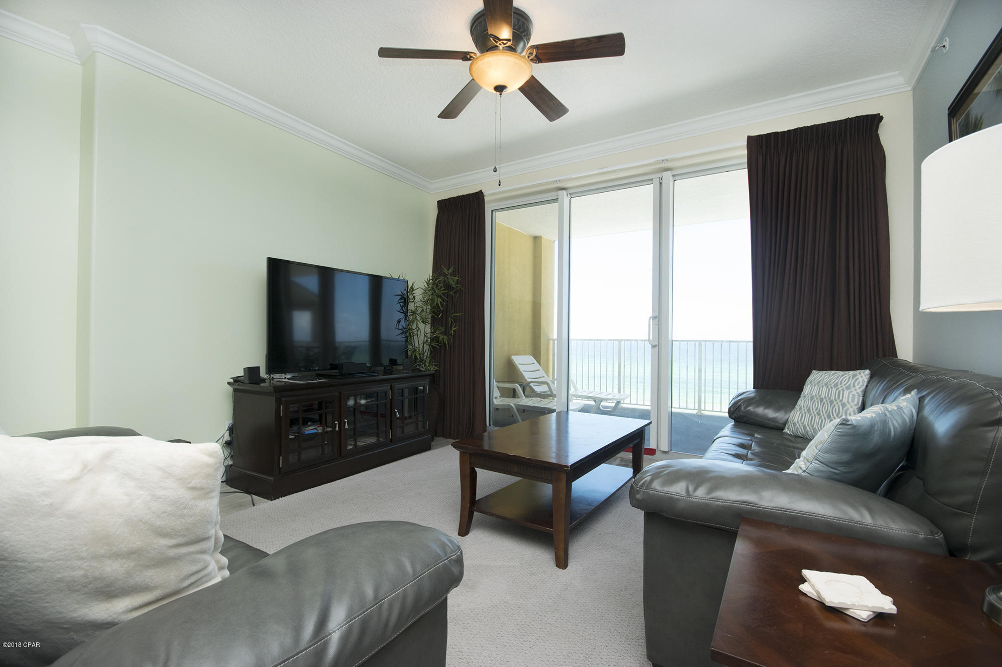 Tropic Winds - Residential