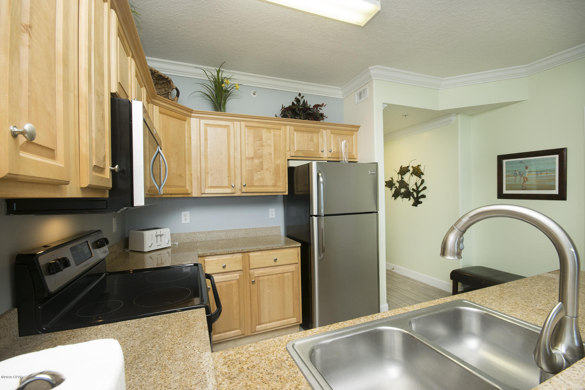 Tropic Winds - Residential