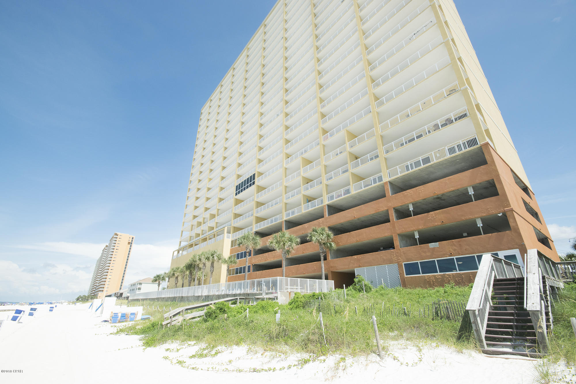 Tropic Winds - Residential