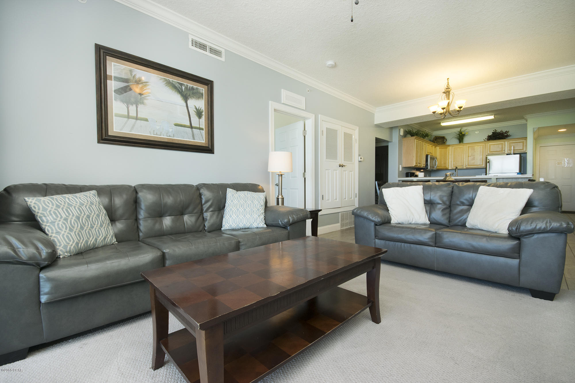 Tropic Winds - Residential