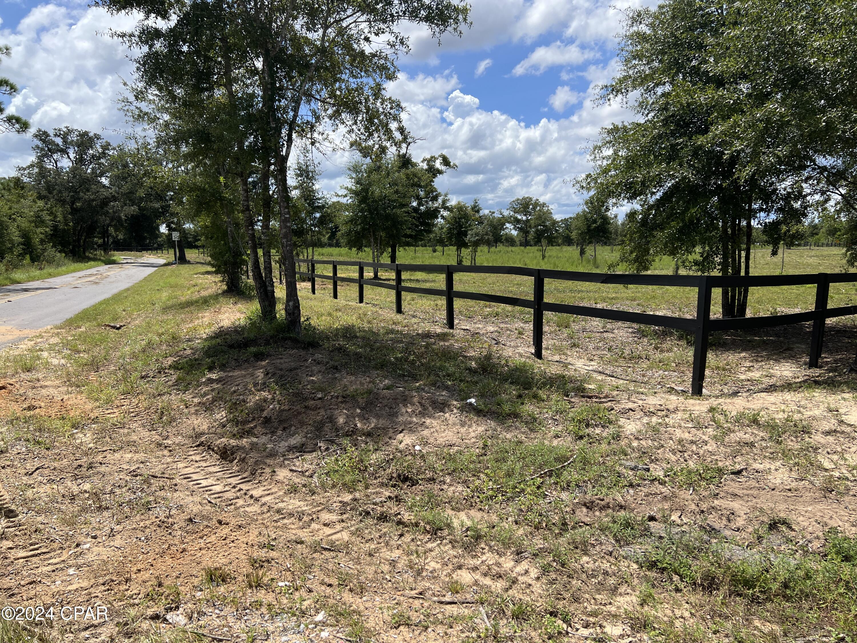 [No Recorded Subdiv] - Land