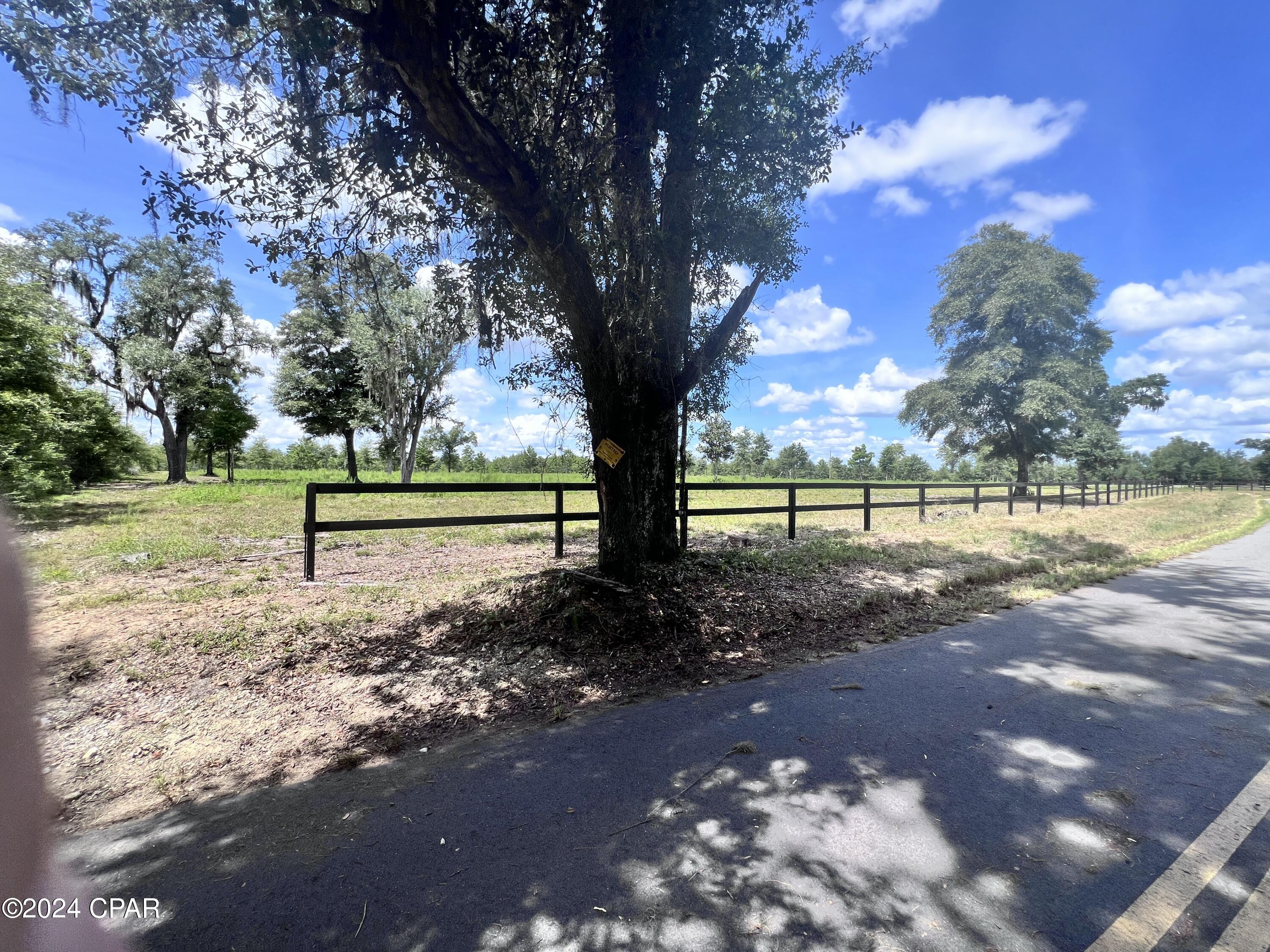 [No Recorded Subdiv] - Land