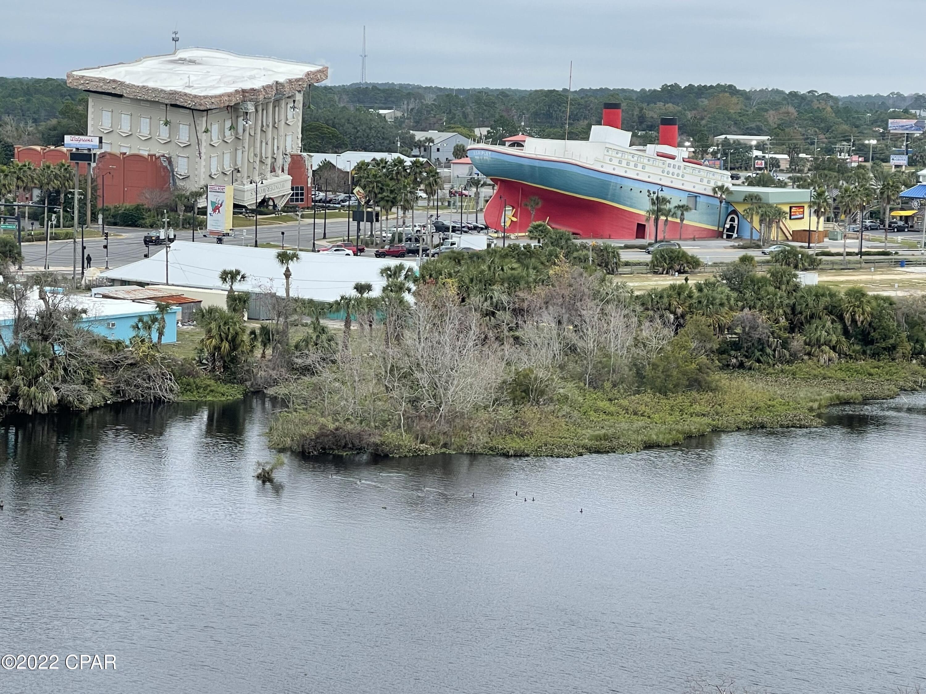 Laketown Wharf - Residential