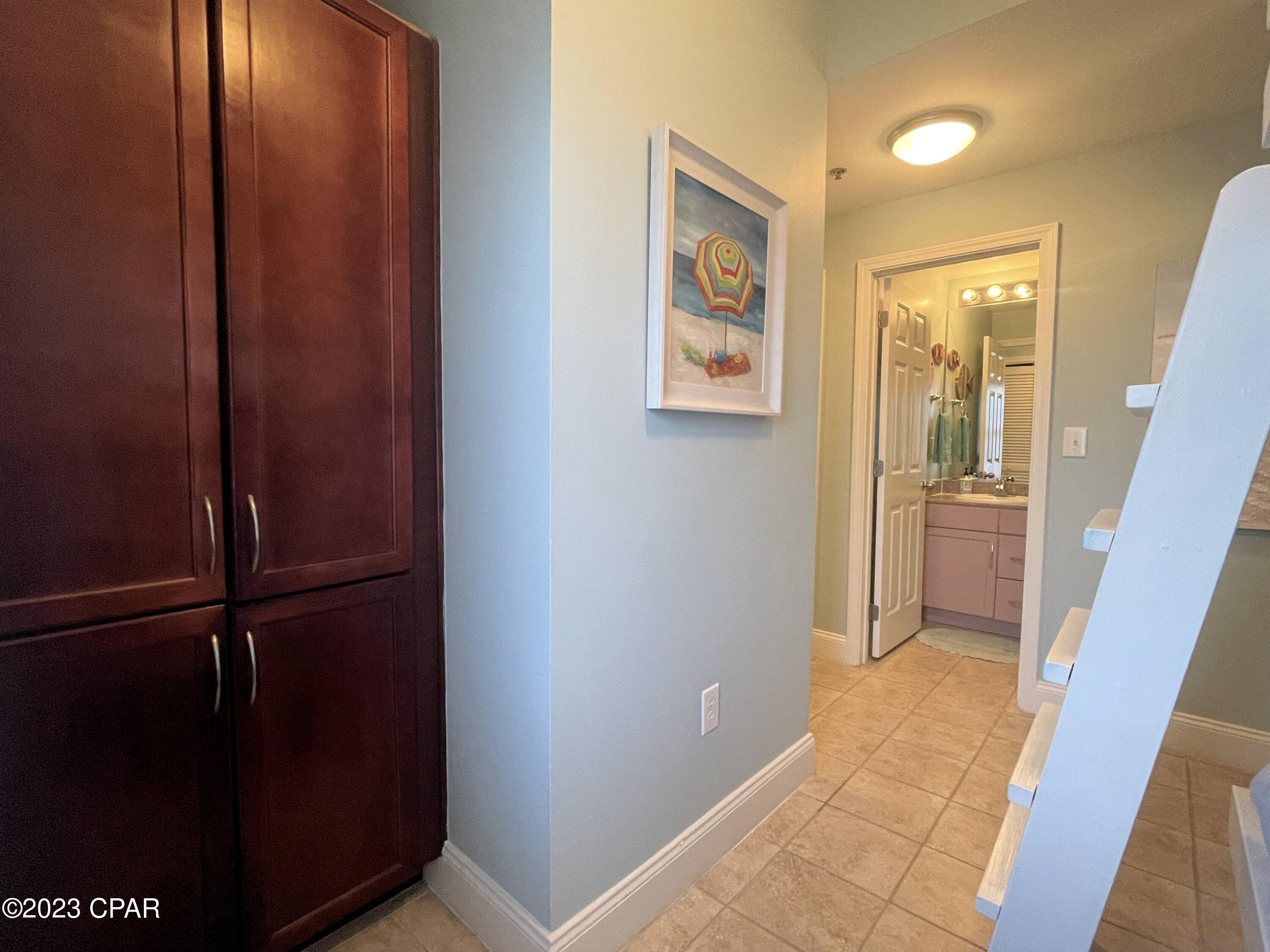 Laketown Wharf - Residential