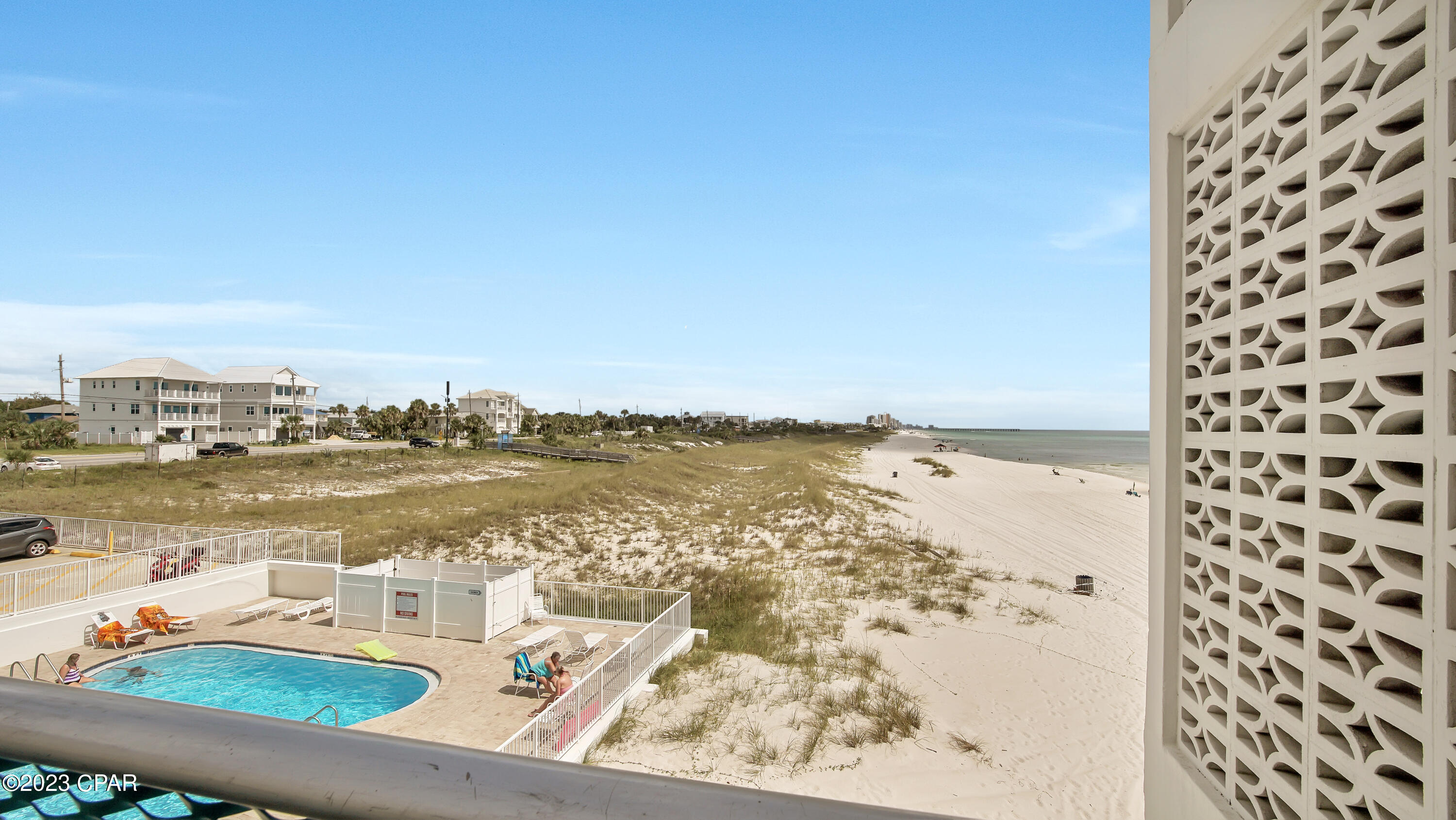 Fontainebleau Terrace - Residential Lease