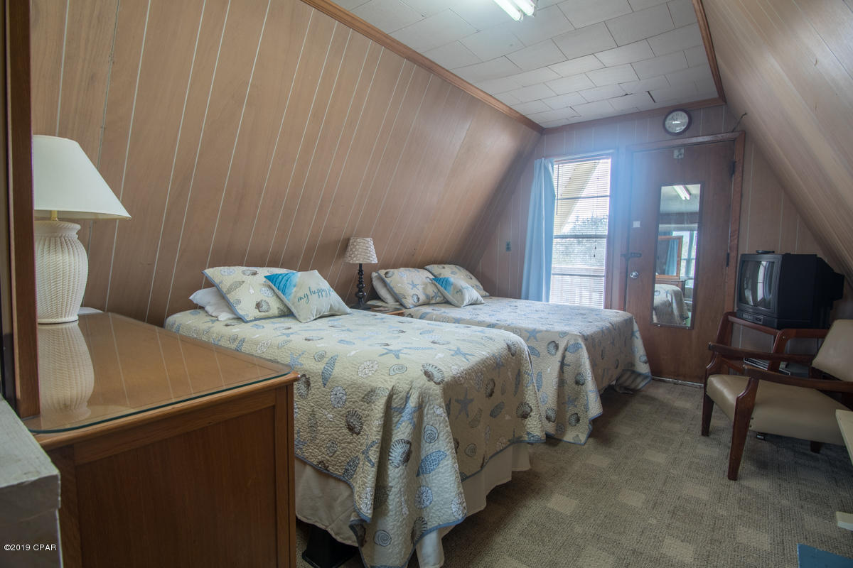 Bid-A-Wee Beach 1st Add - Residential