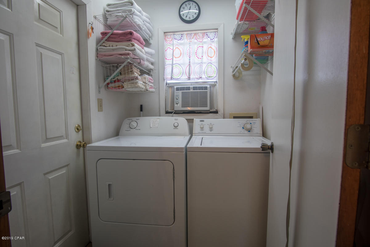 Bid-A-Wee Beach 1st Add - Residential