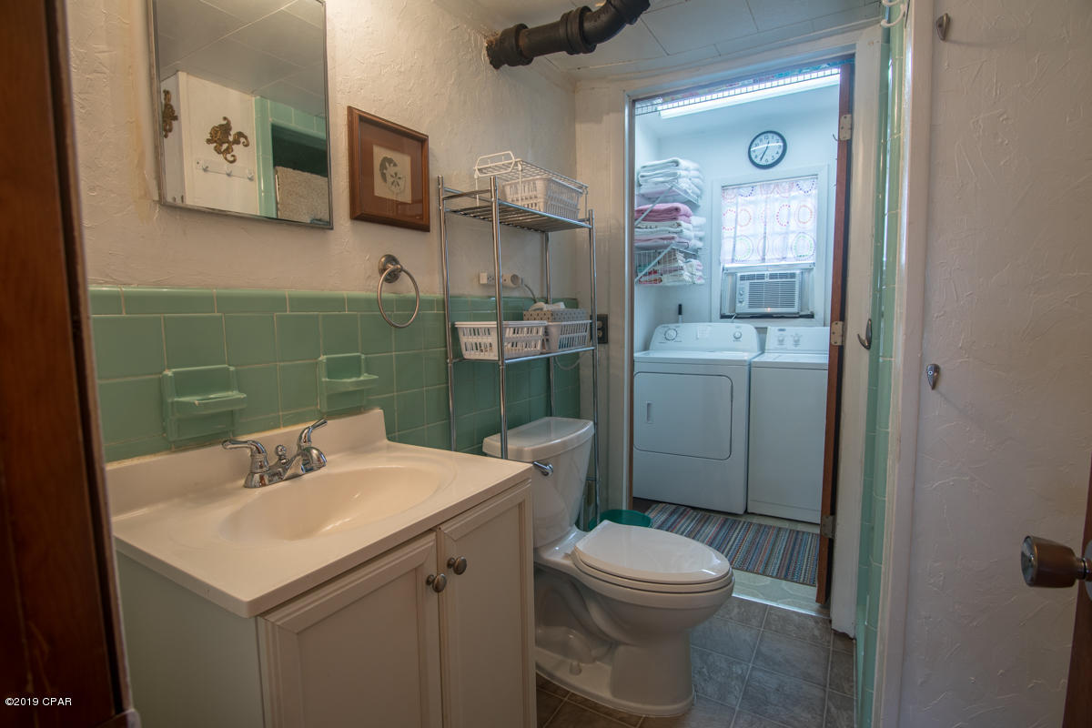 Bid-A-Wee Beach 1st Add - Residential