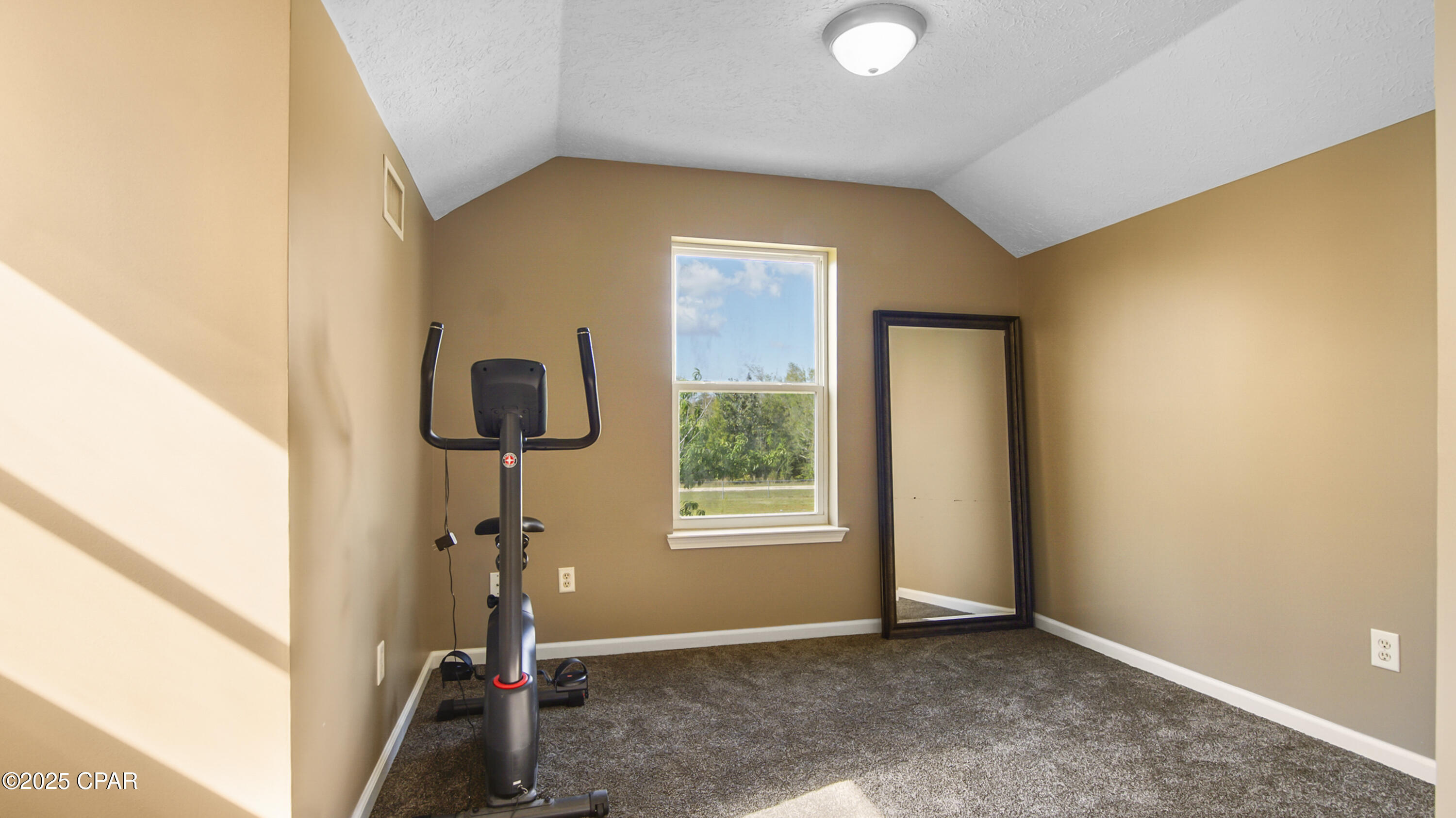 Fountain, Florida 32438, United States, 3 Bedrooms Bedrooms, ,2 BathroomsBathrooms,Residential,Active,101109