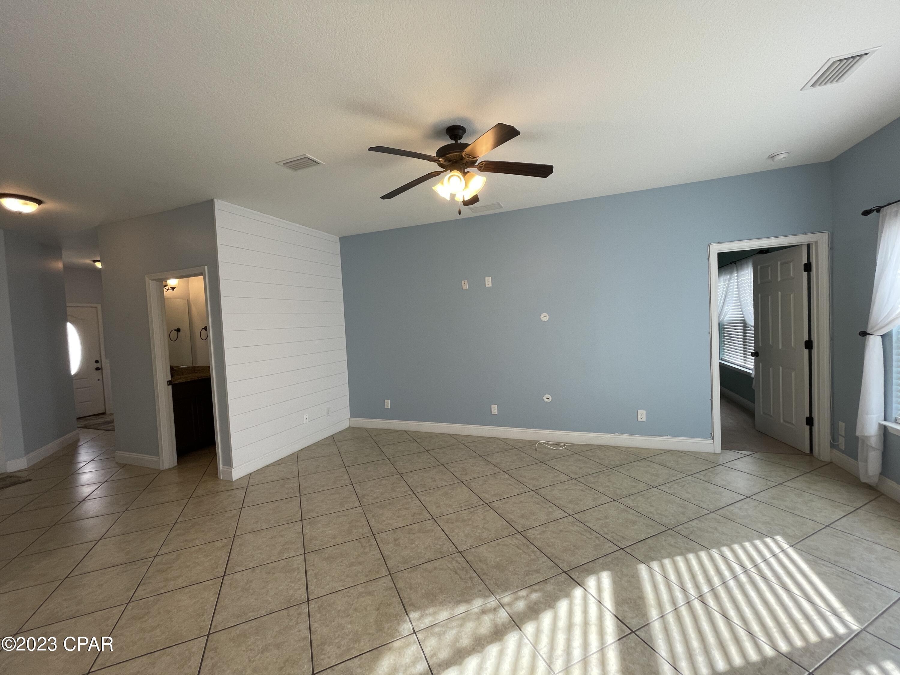 Annabella's Townhomes - Residential Lease