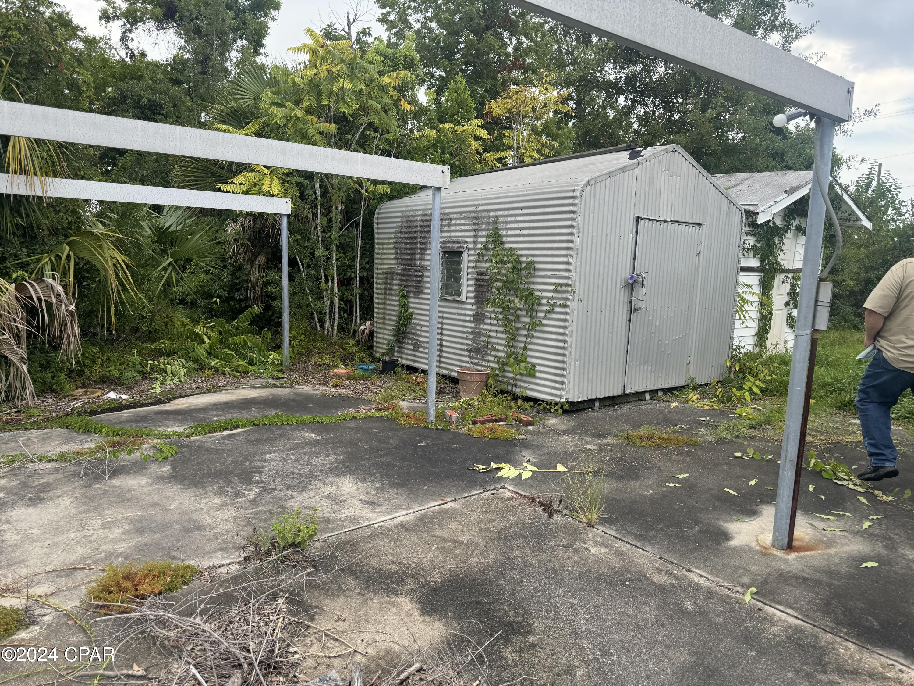 Panama City, Florida 32401, United States, 2 Bedrooms Bedrooms, ,1 BathroomBathrooms,Residential,Pending,49845