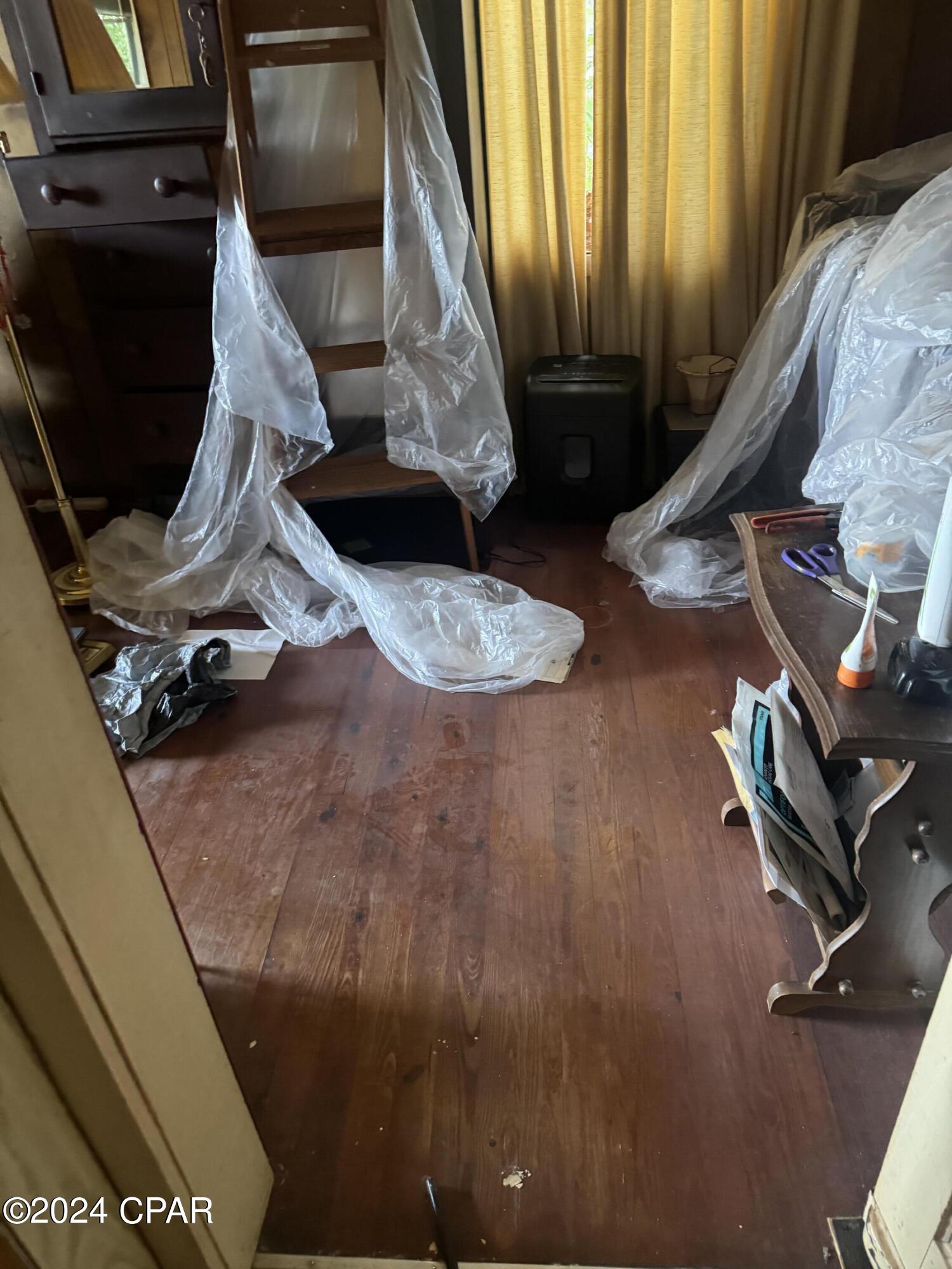 Panama City, Florida 32401, United States, 2 Bedrooms Bedrooms, ,1 BathroomBathrooms,Residential,Pending,49845