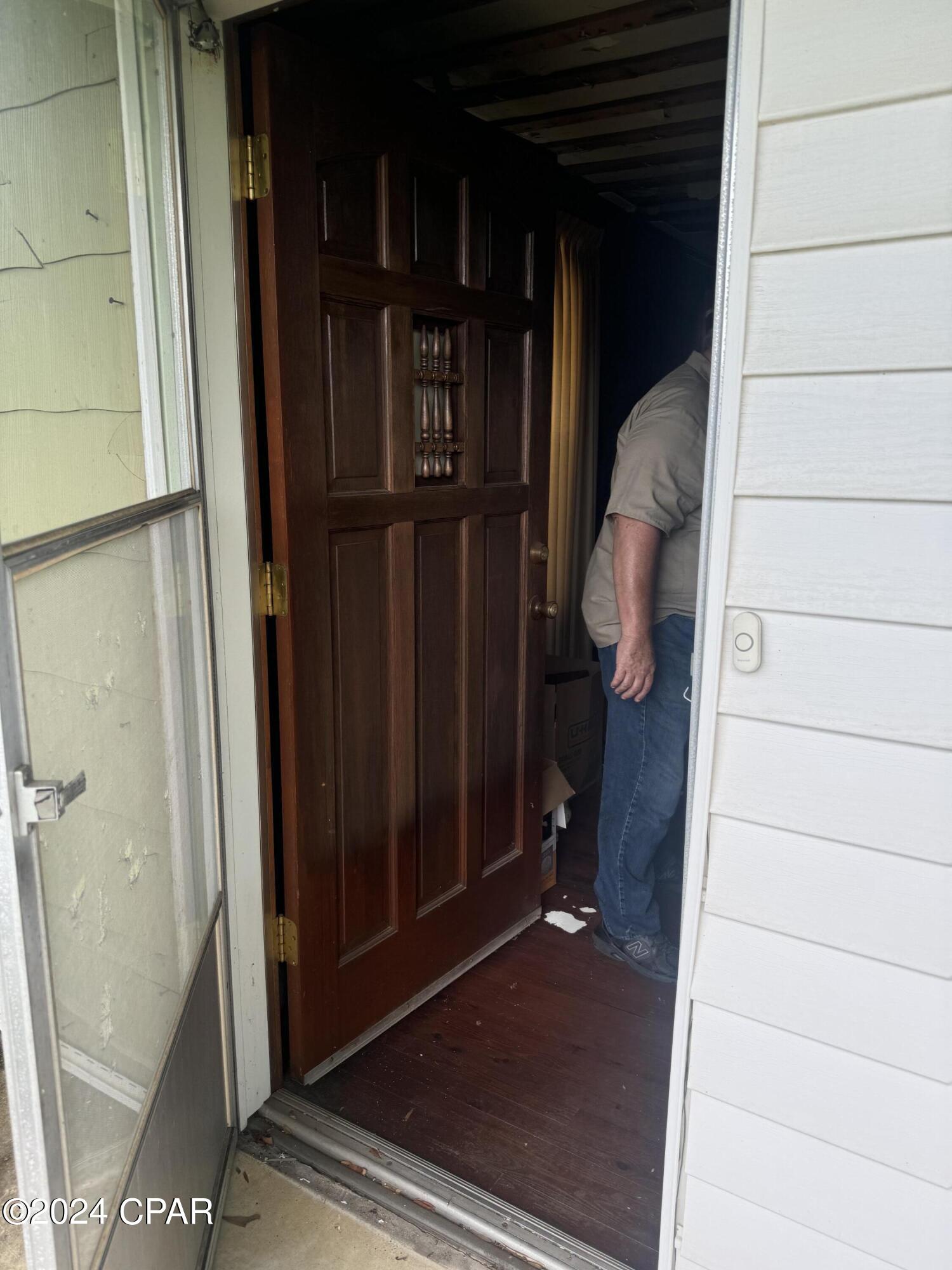 Panama City, Florida 32401, United States, 2 Bedrooms Bedrooms, ,1 BathroomBathrooms,Residential,Pending,49845