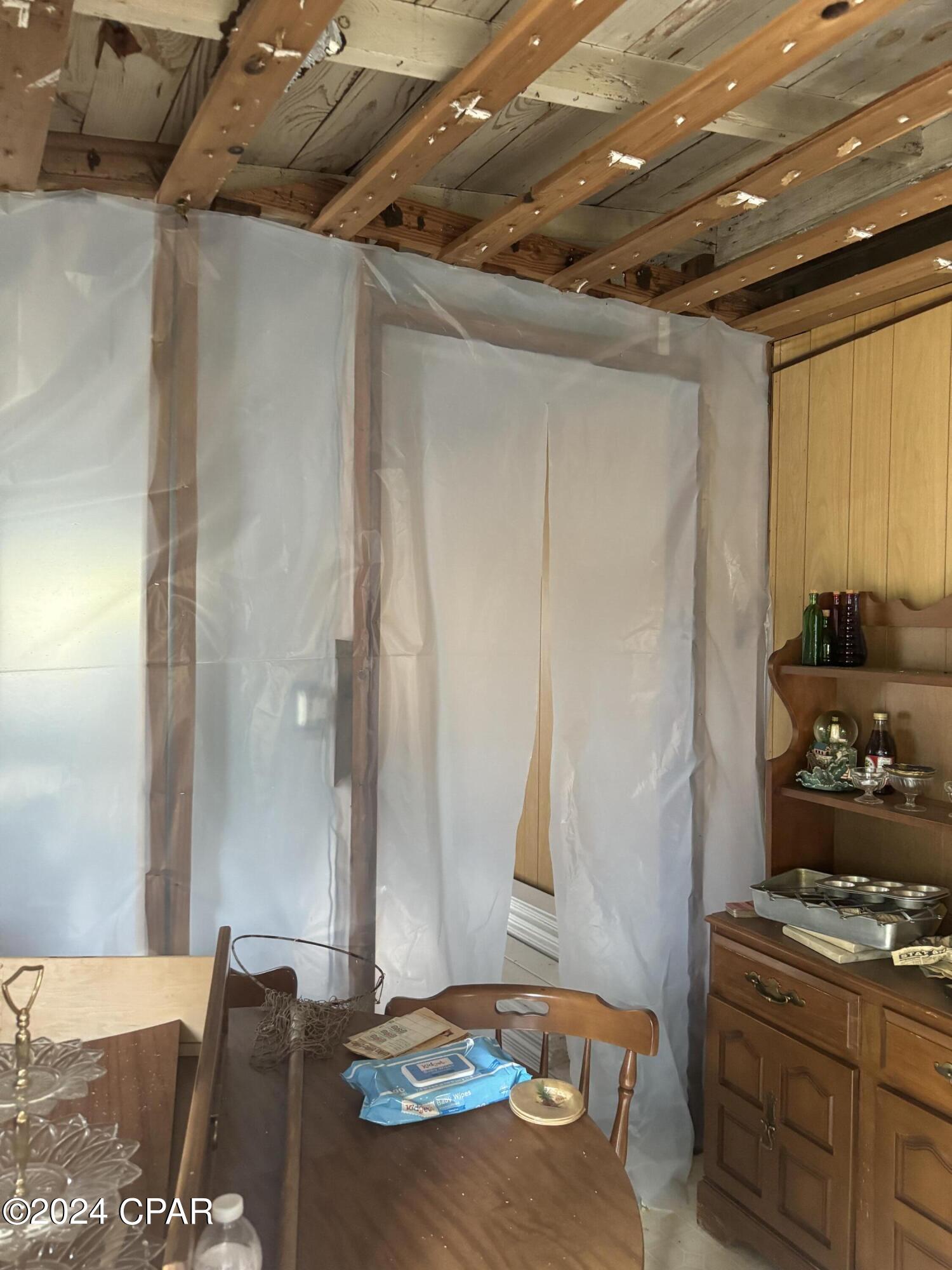 Panama City, Florida 32401, United States, 2 Bedrooms Bedrooms, ,1 BathroomBathrooms,Residential,Pending,49845