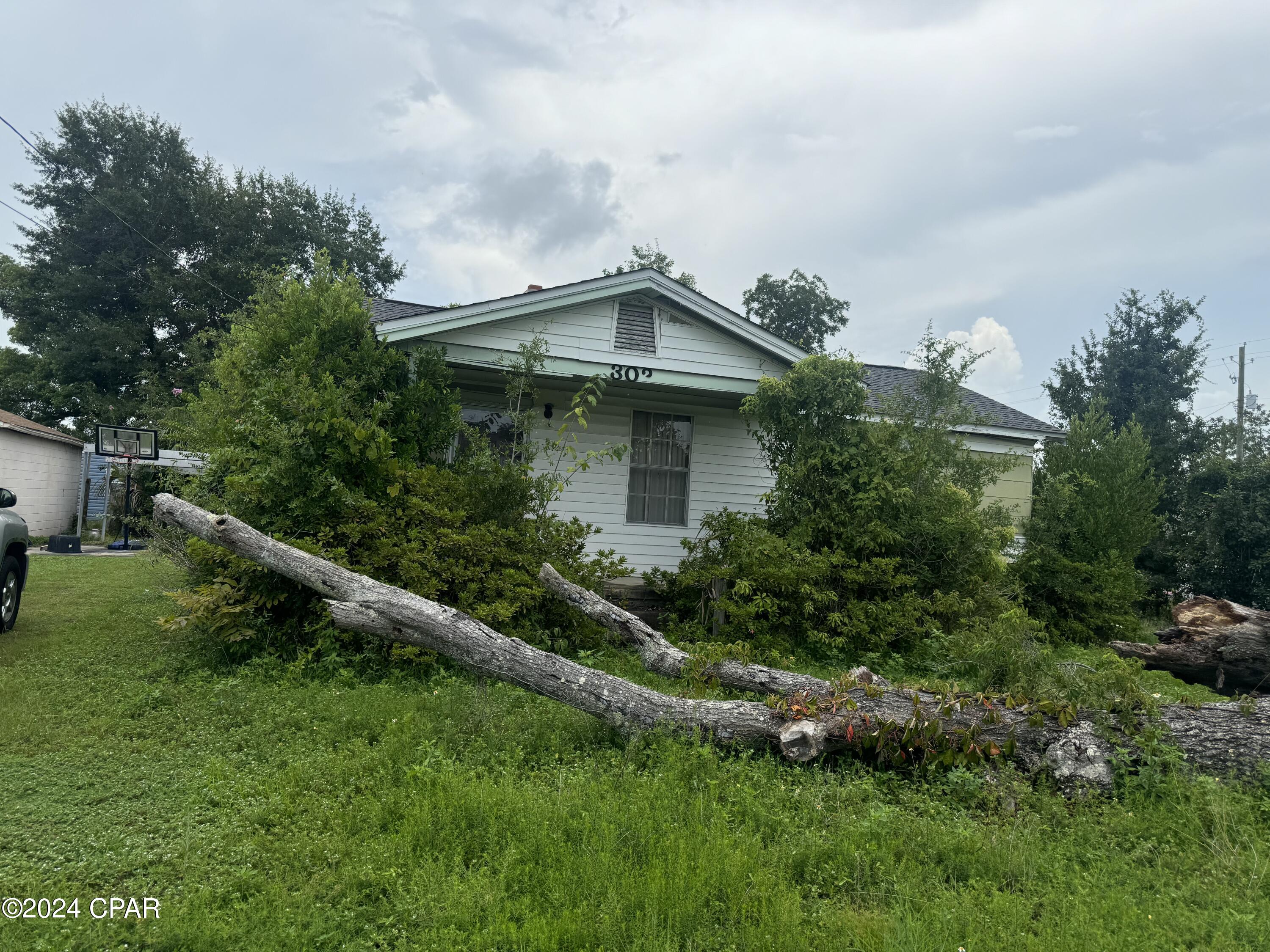 Panama City, Florida 32401, United States, 2 Bedrooms Bedrooms, ,1 BathroomBathrooms,Residential,Pending,49845