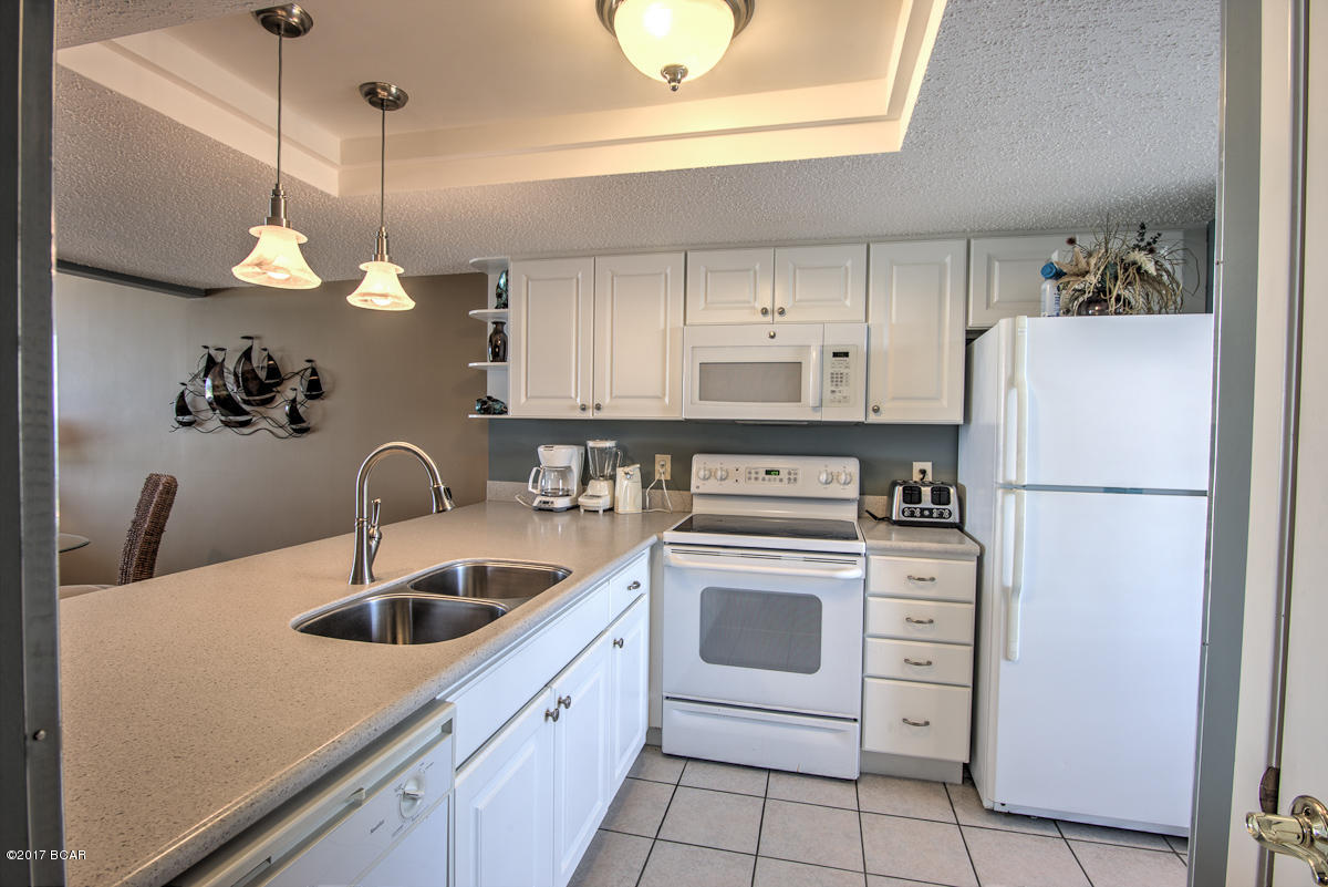 Edgewater Tower III - Residential