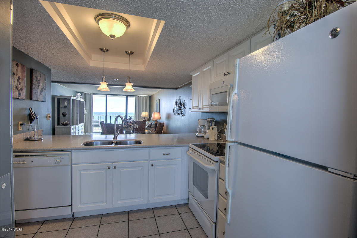 Edgewater Tower III - Residential