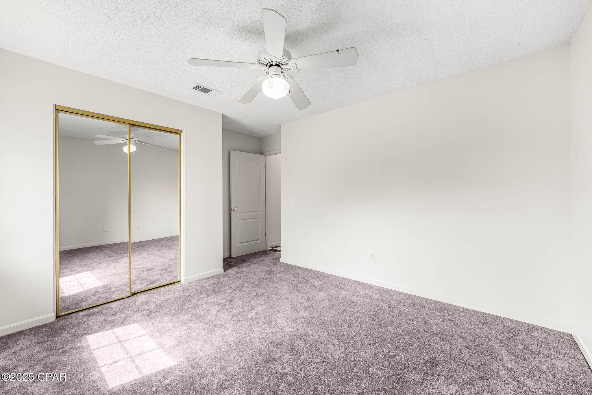 Colonial Est. - Residential