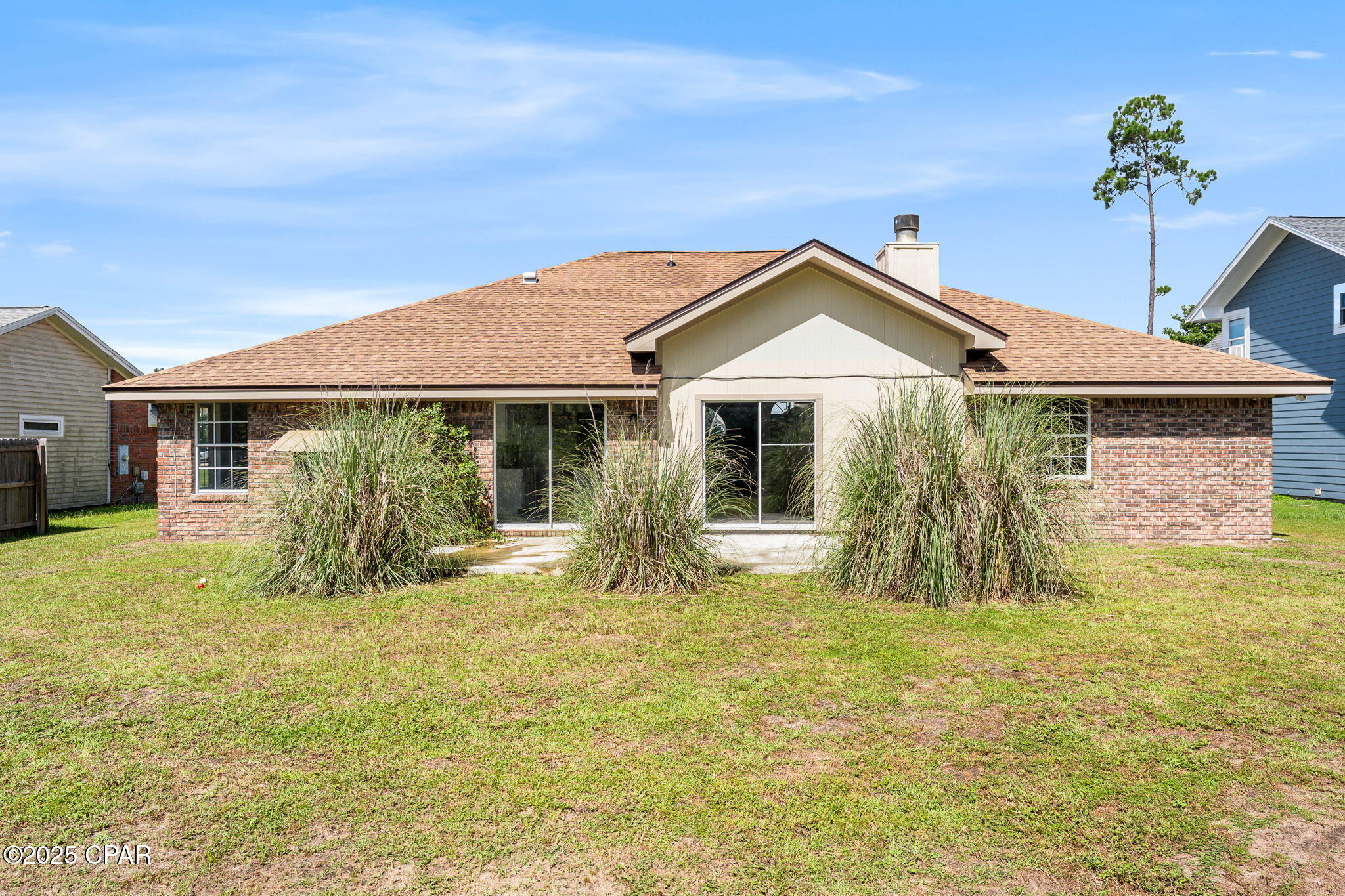 Colonial Est. - Residential