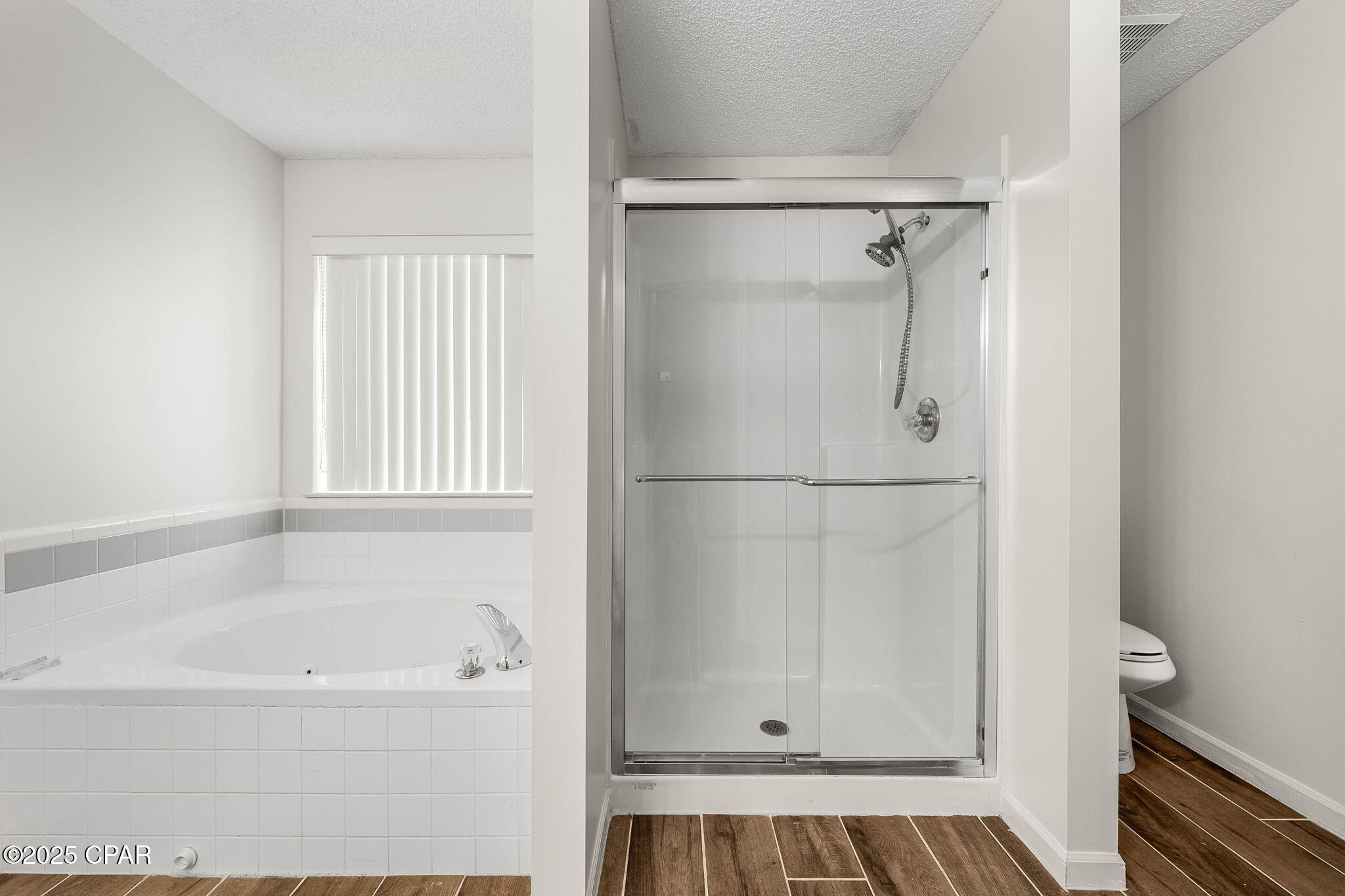 Colonial Est. - Residential