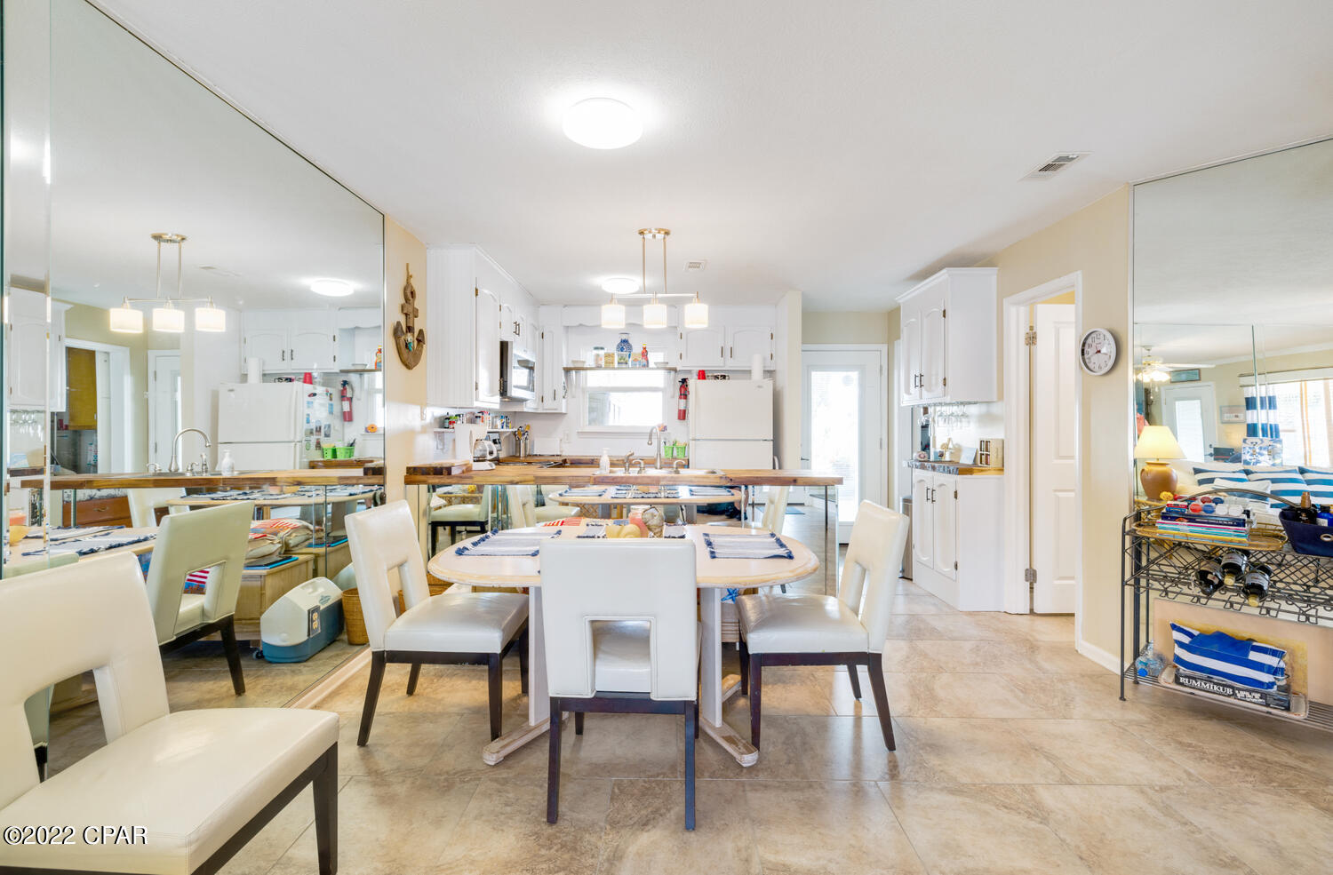 Villa Chateaus - Residential