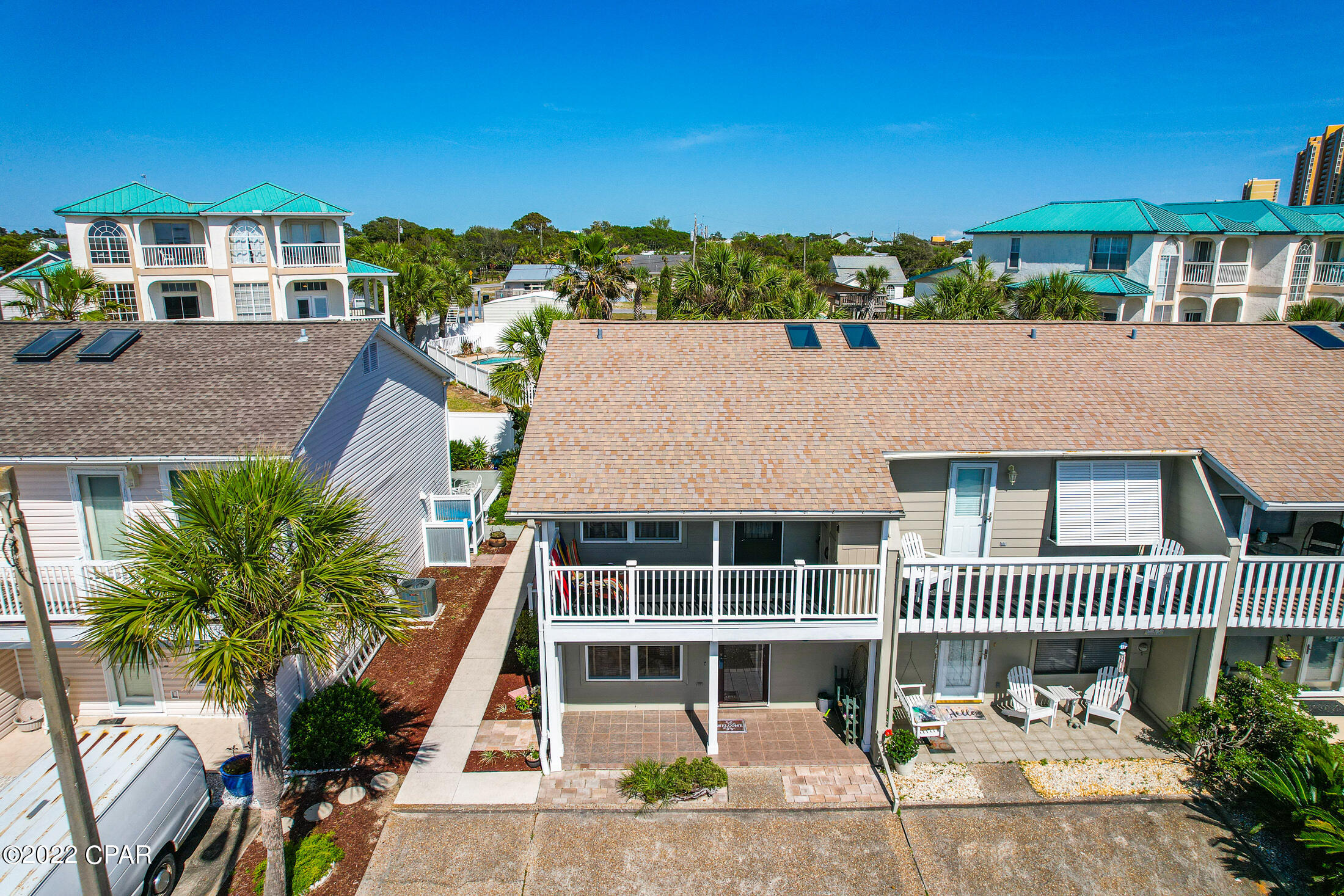 Villa Chateaus - Residential