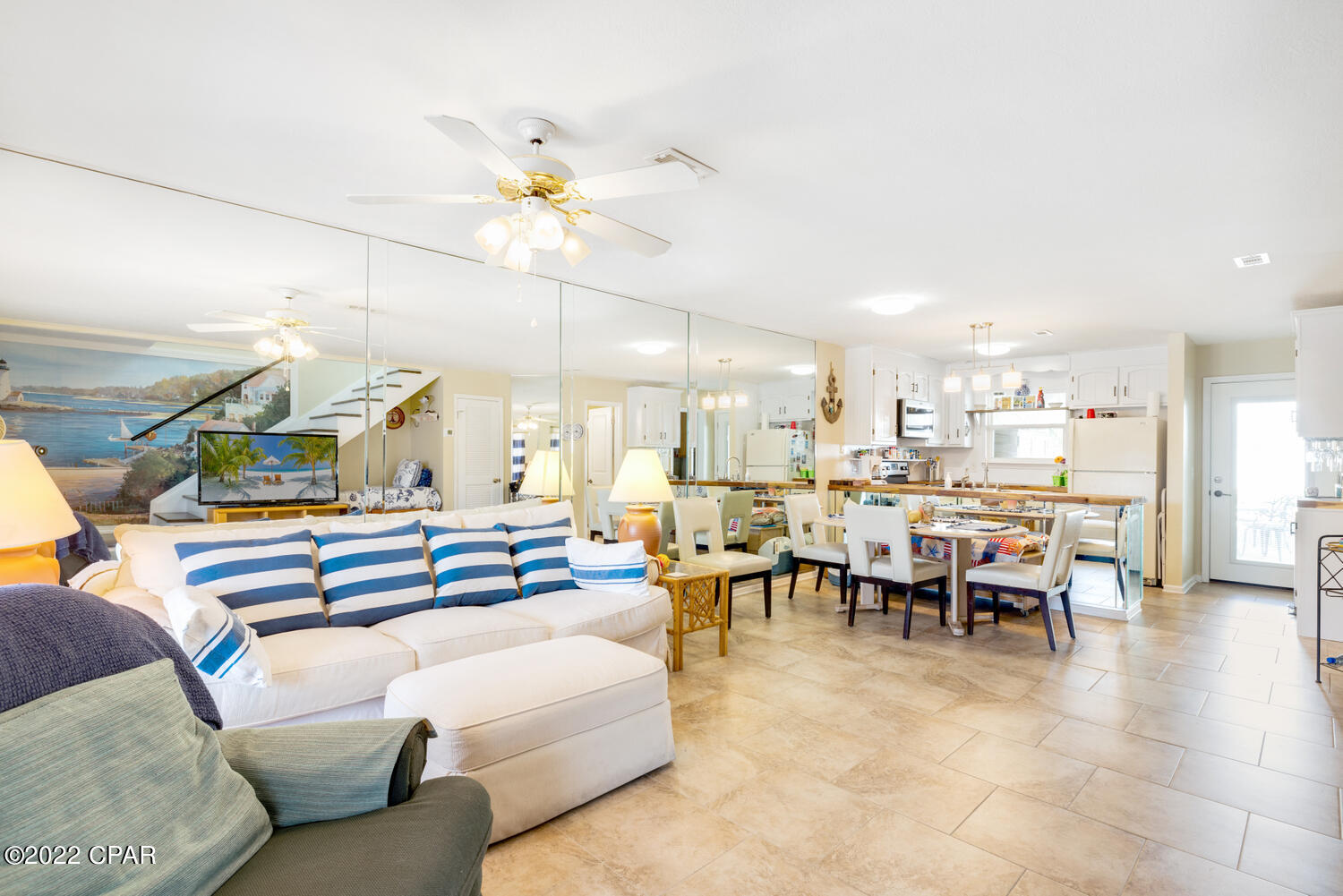 Villa Chateaus - Residential