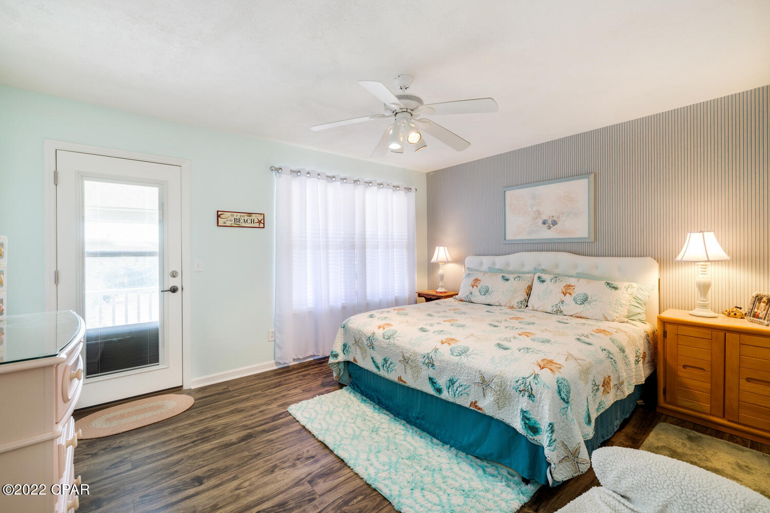 Villa Chateaus - Residential