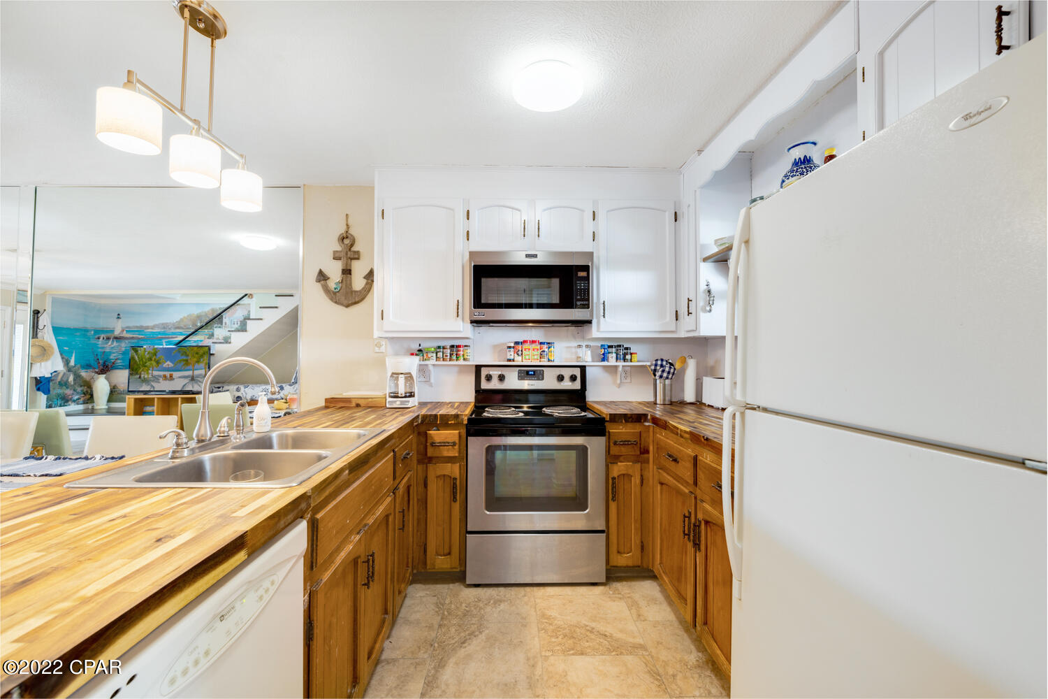 Villa Chateaus - Residential