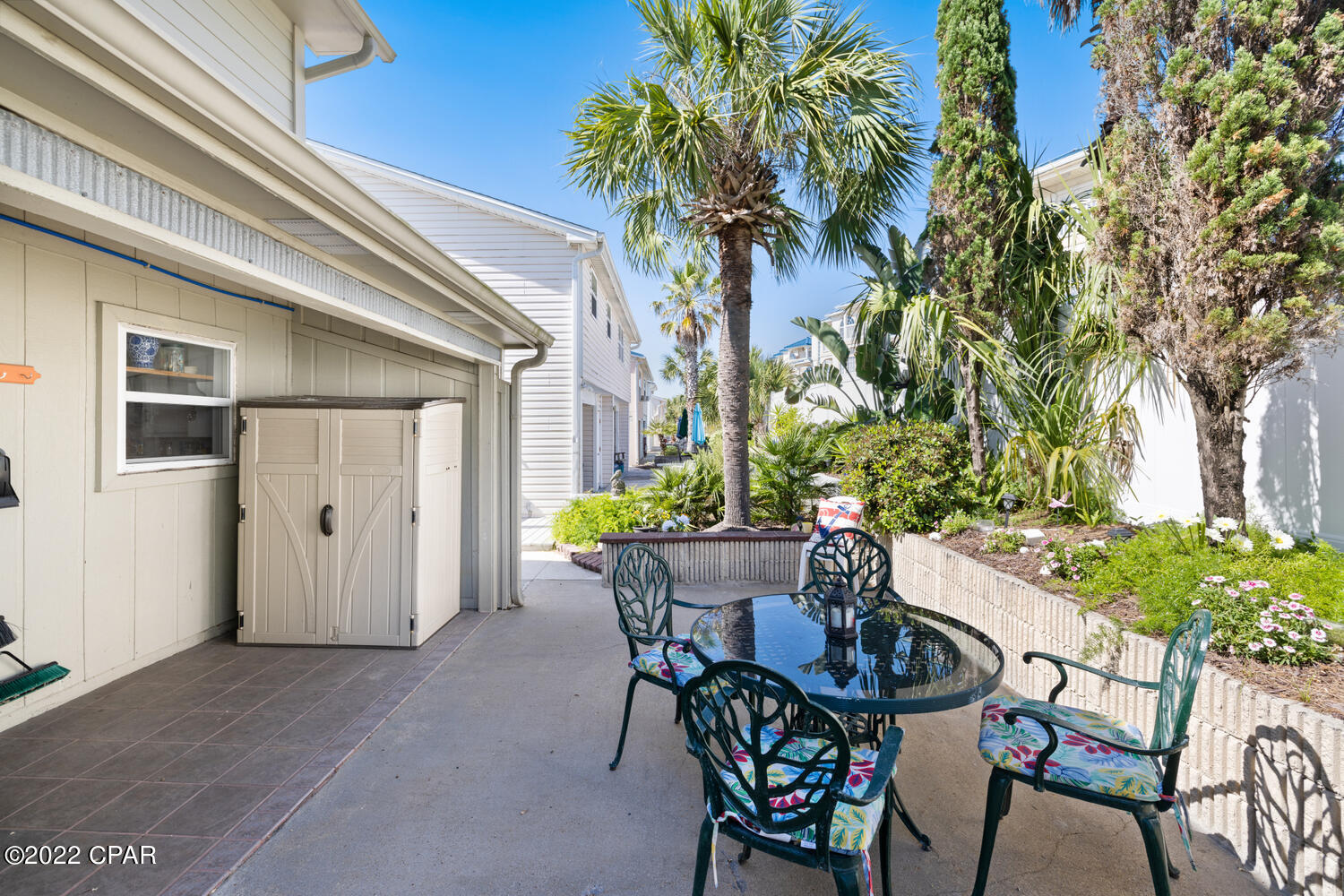 Villa Chateaus - Residential