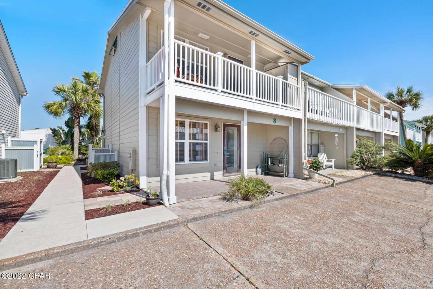 Villa Chateaus - Residential