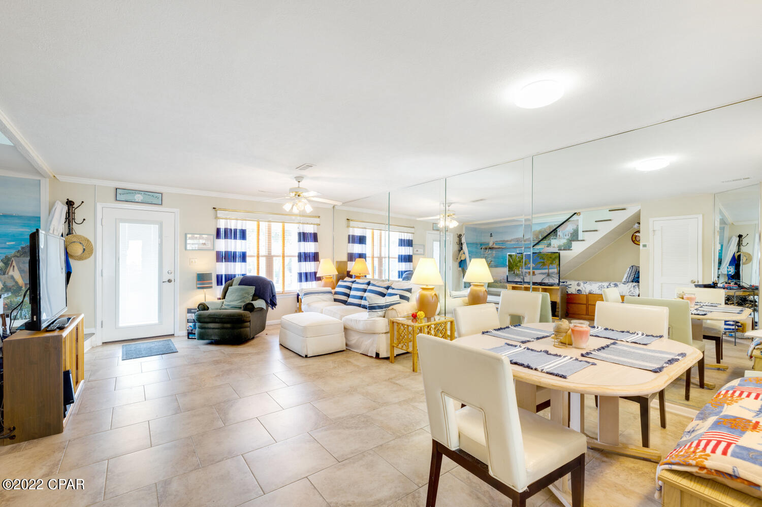 Villa Chateaus - Residential