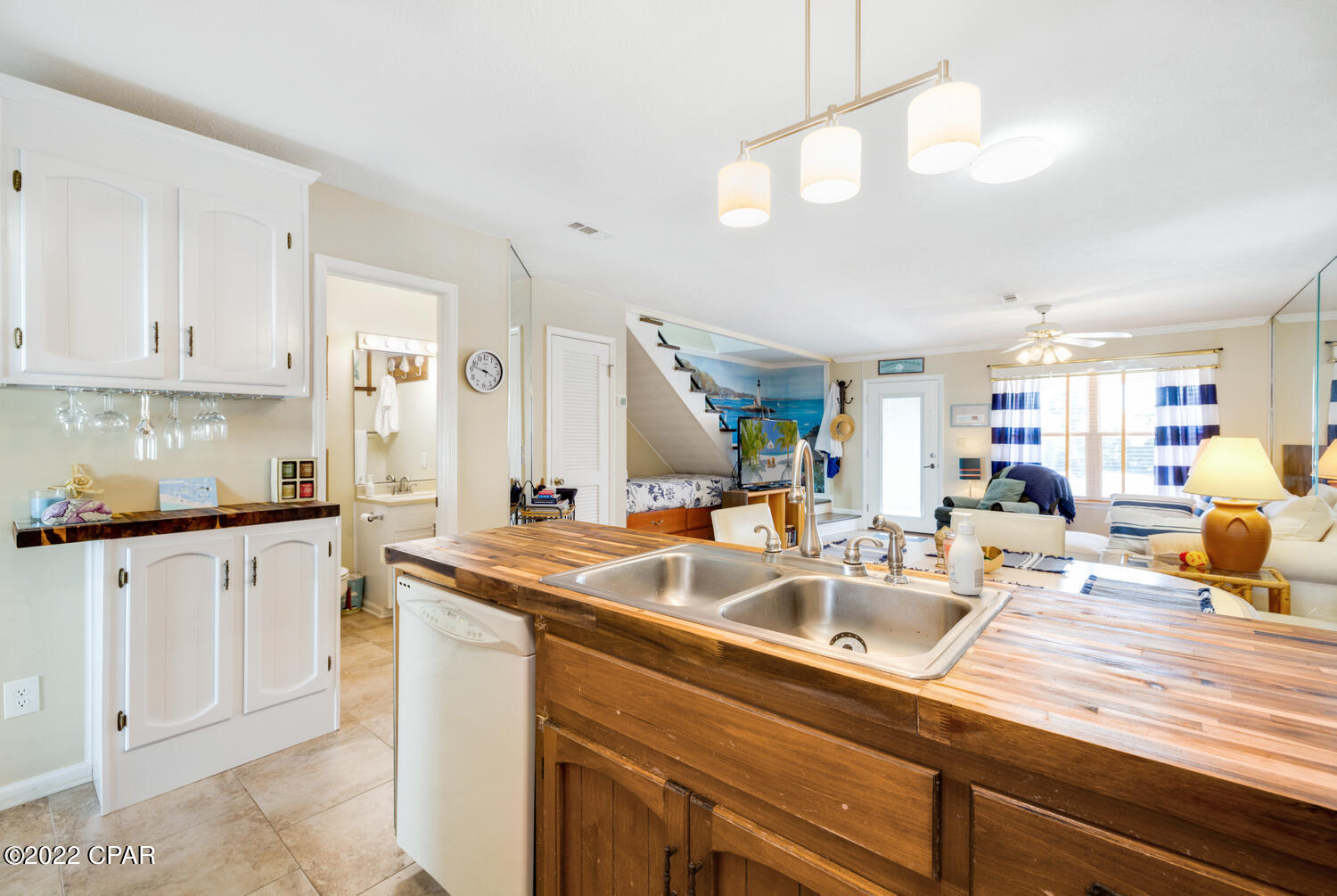 Villa Chateaus - Residential