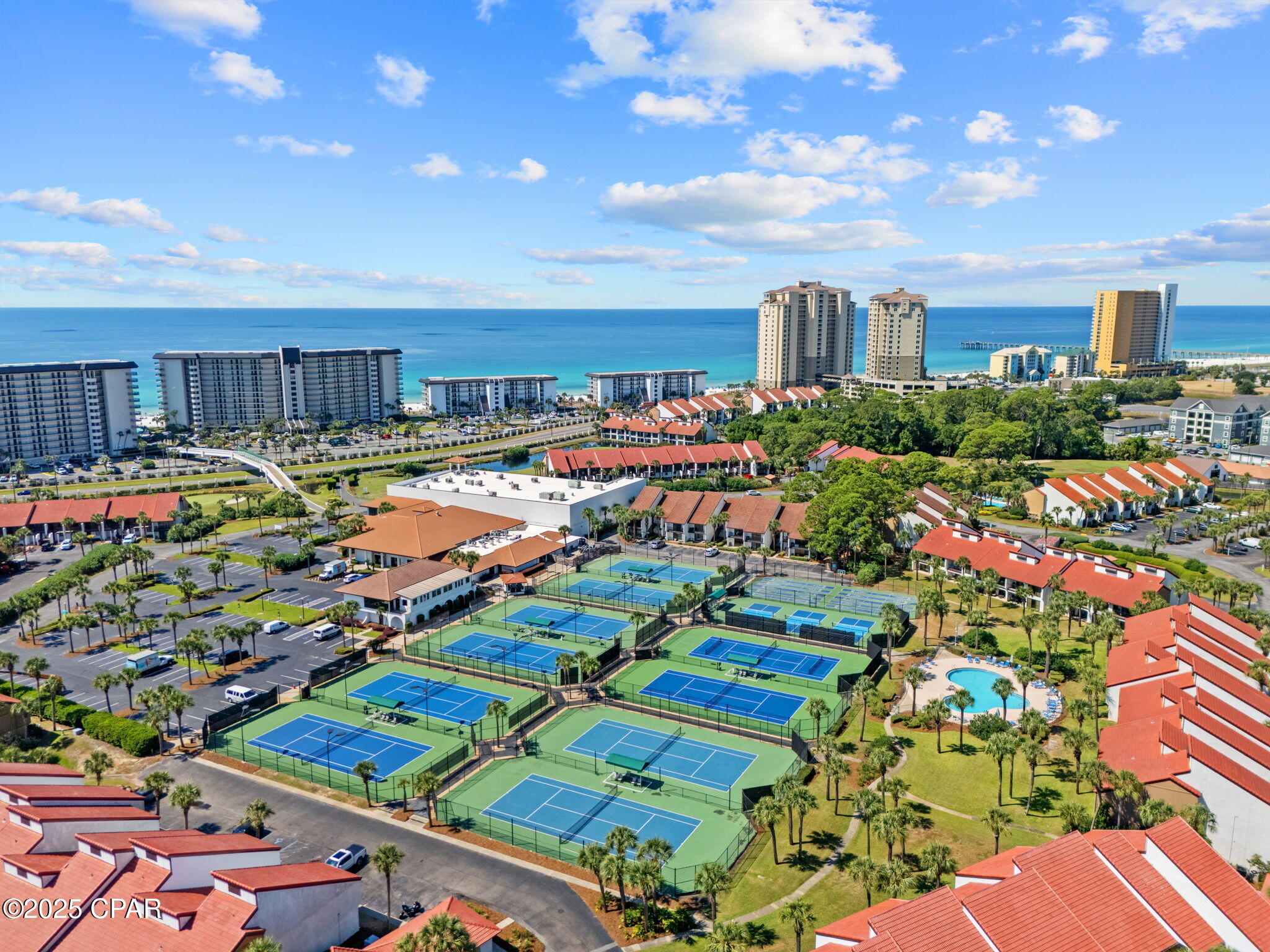 Edgewater Golf Villas III - Residential