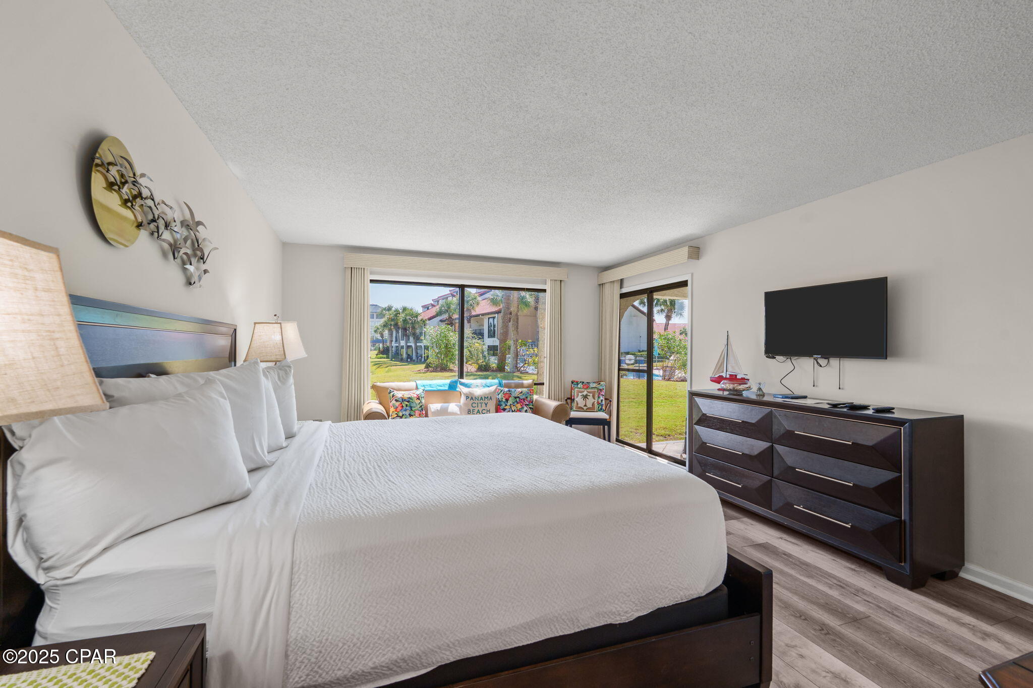 Edgewater Golf Villas III - Residential