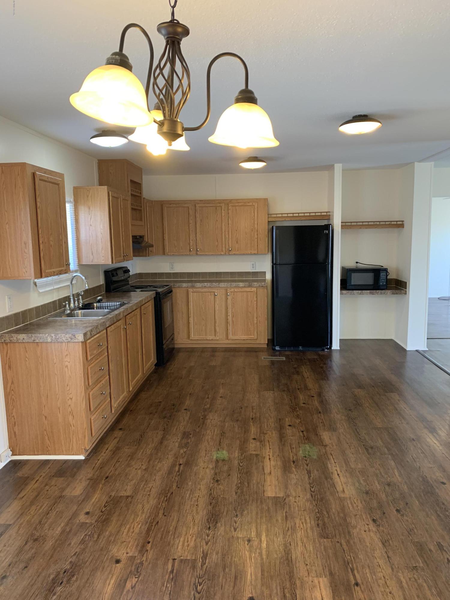 [No Recorded Subdiv] - Residential