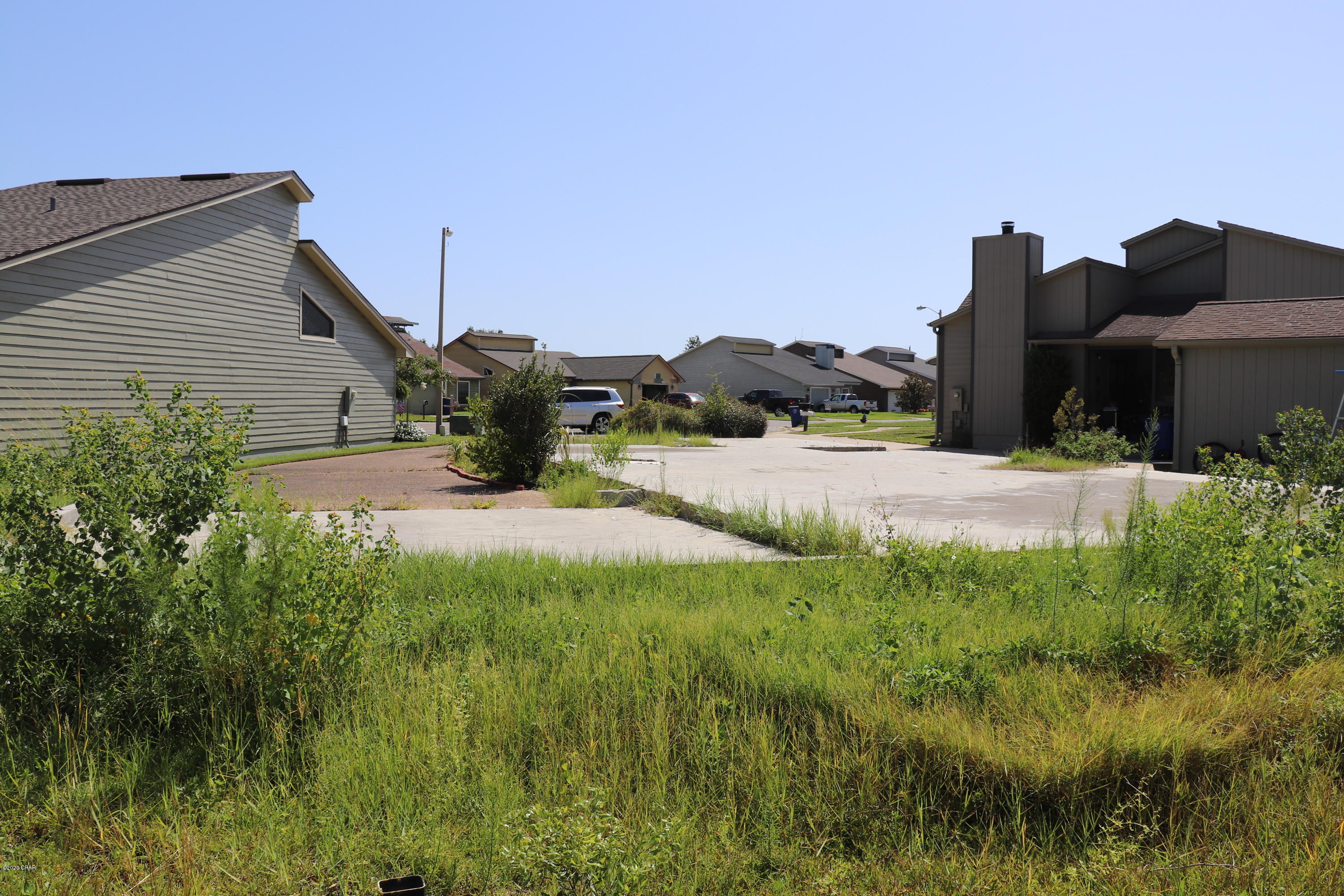 Forest Park Village - Land