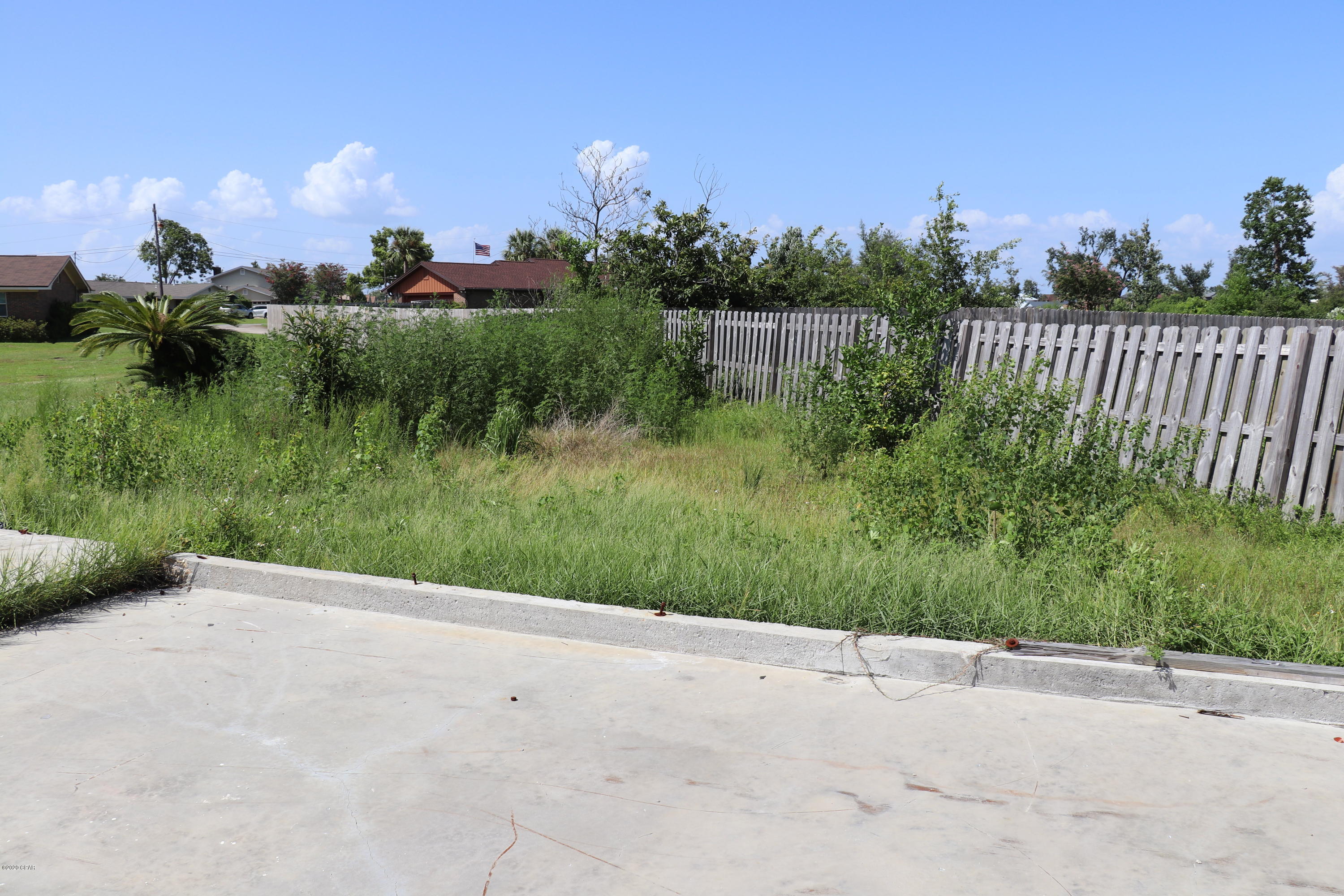 Forest Park Village - Land