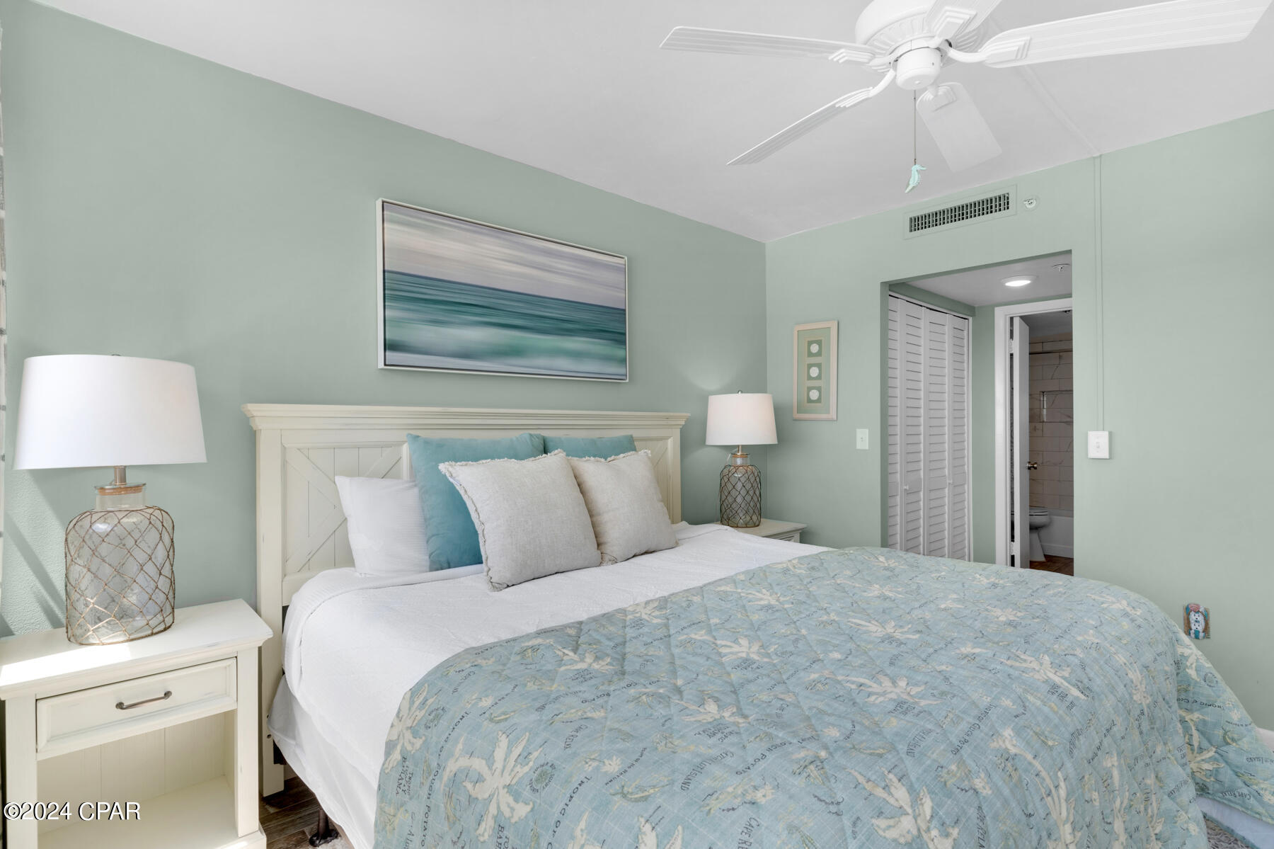 Summerhouse Condo. - Residential